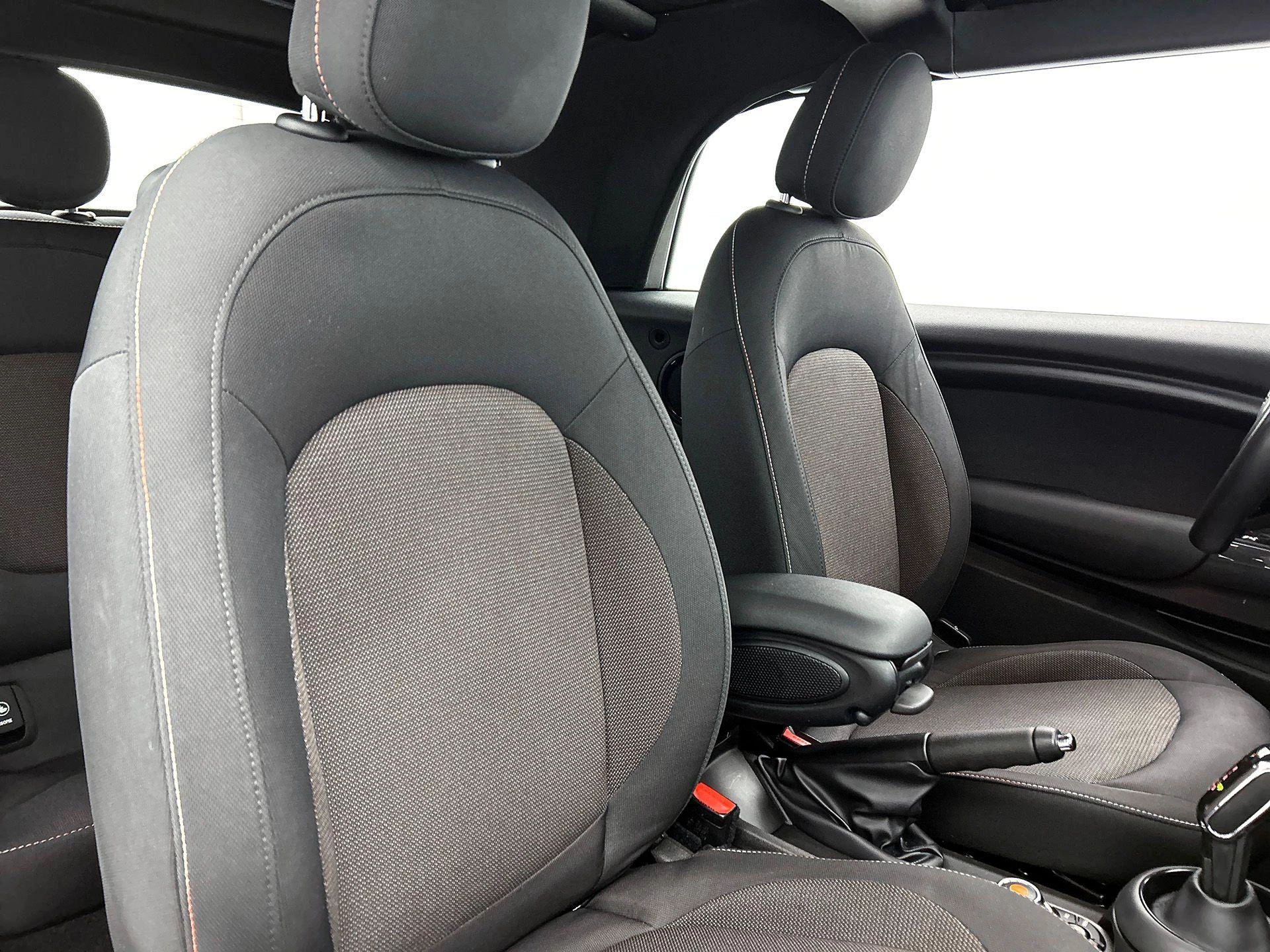 Hoofdafbeelding MINI Cooper Cabrio