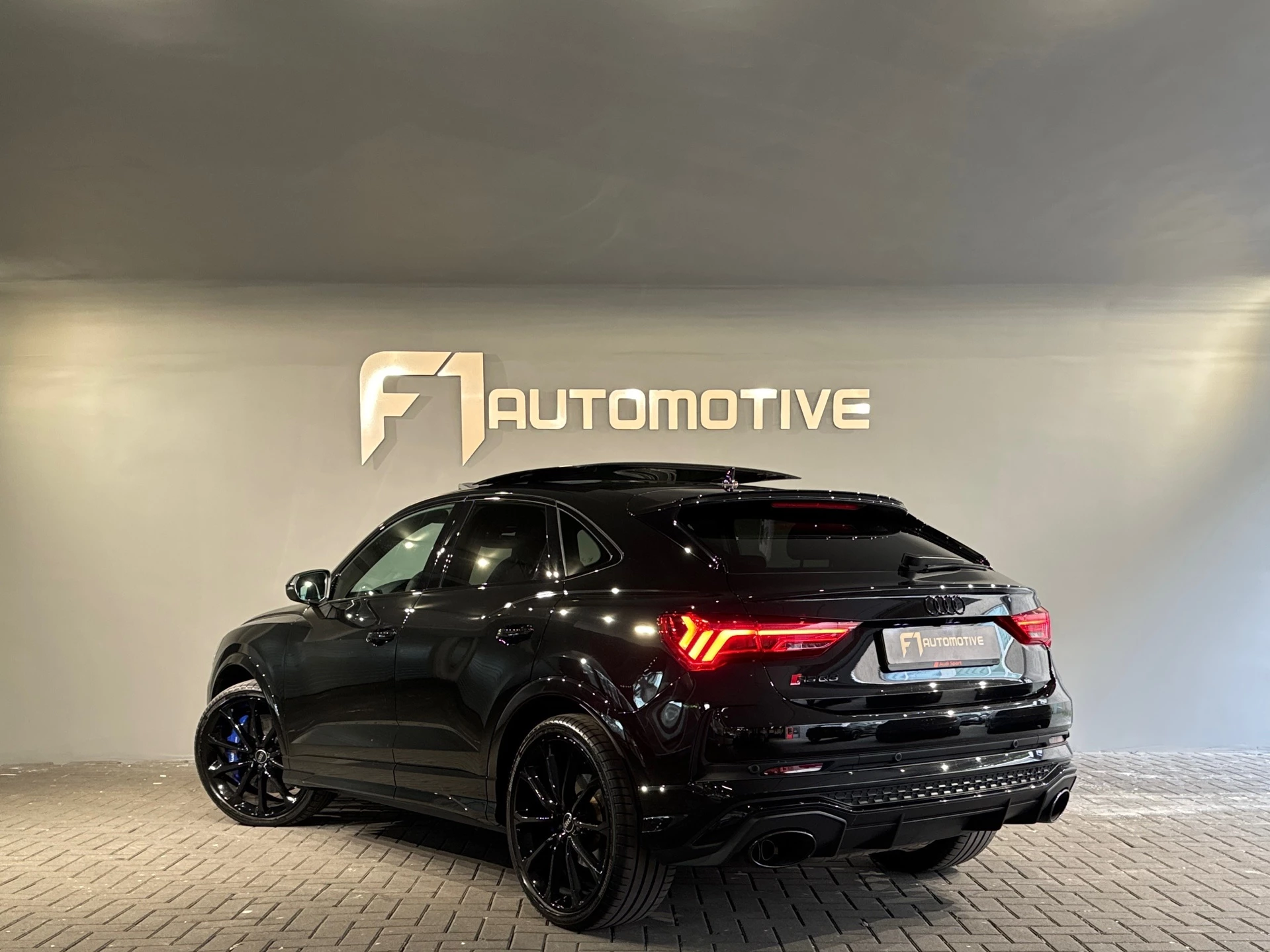 Hoofdafbeelding Audi RSQ3