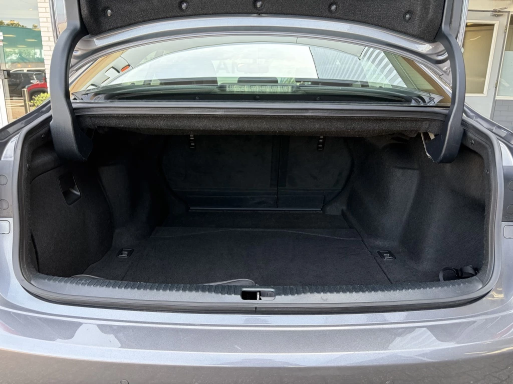Hoofdafbeelding Lexus IS