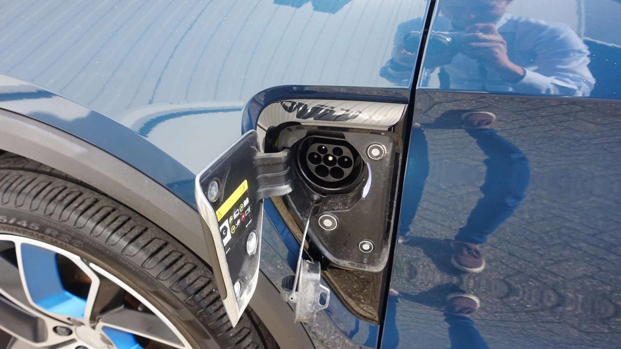 Hoofdafbeelding Lynk & Co 01