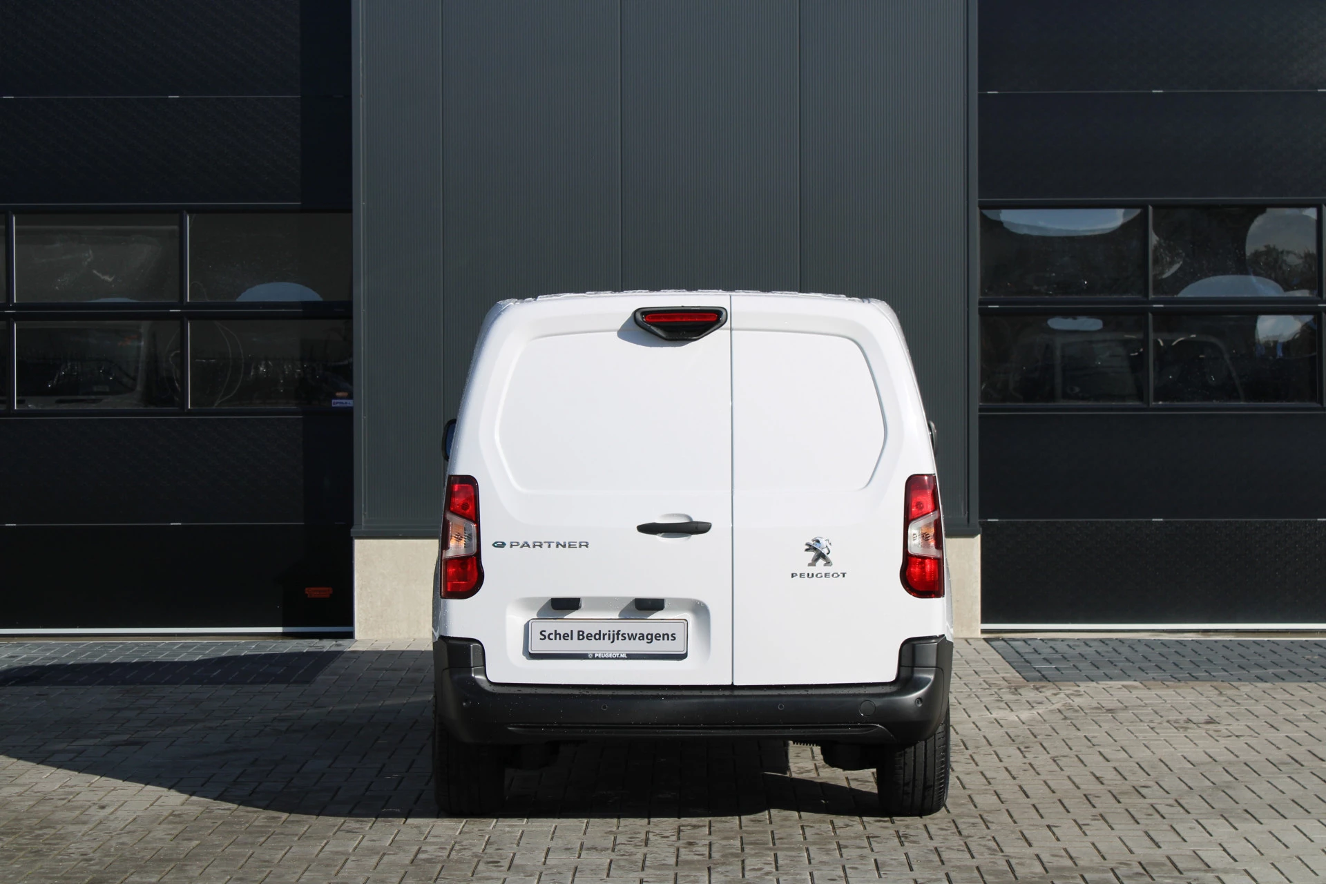 Hoofdafbeelding Peugeot Partner