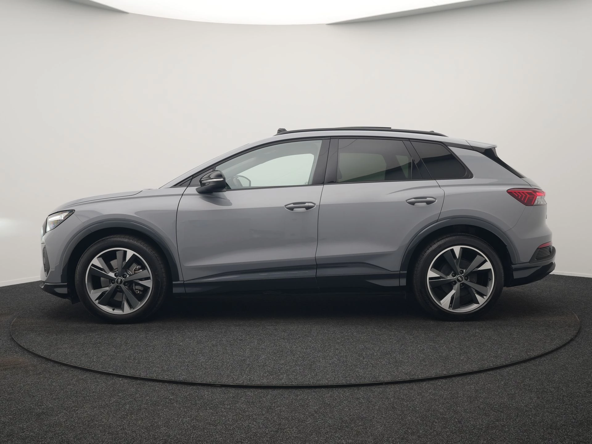 Hoofdafbeelding Audi Q4 e-tron