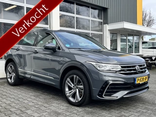 Volkswagen Tiguan 1.4 TSI eHybrid R-Line 245pk Airco Adaptieve cruise controle R-pakket Digitaal display Elektrische achterklep Apple carplay Navigatiesysteem IQ.Licht Keyless start Achterruitrij camera