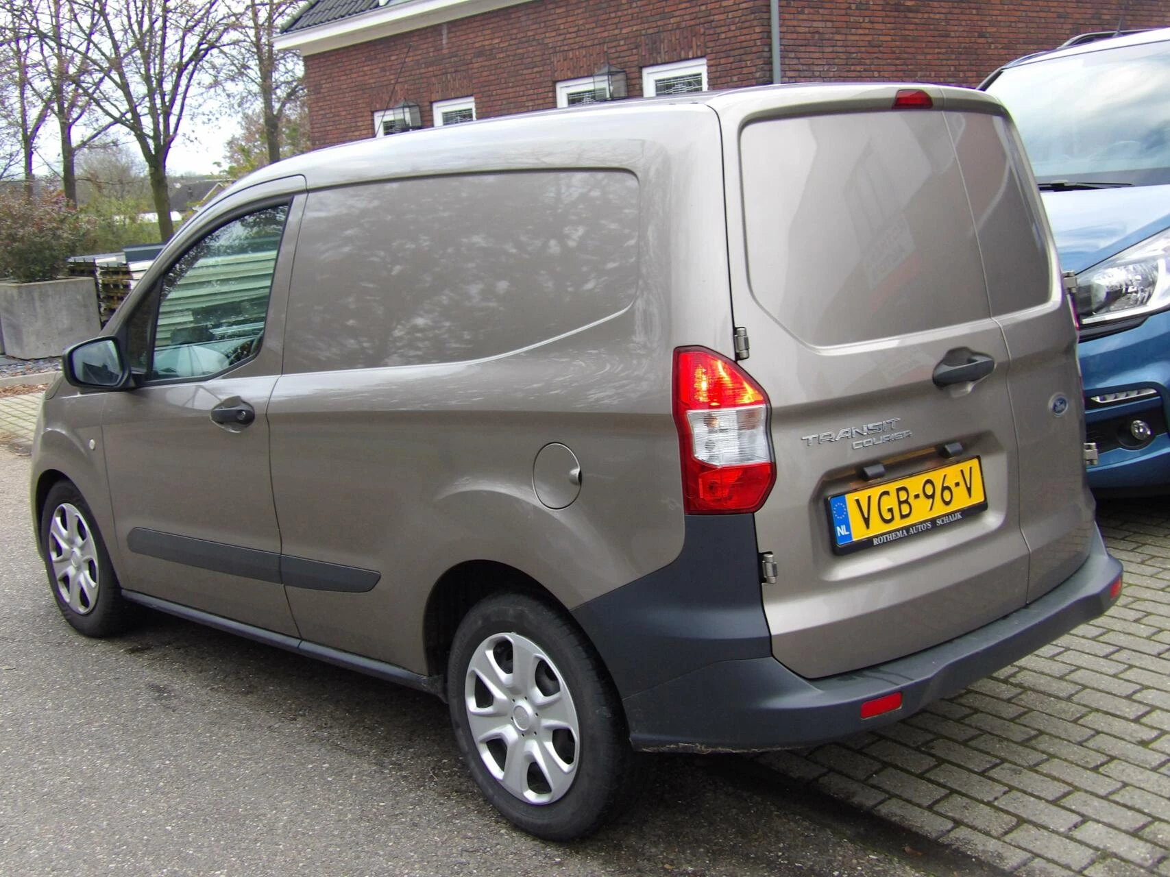 Hoofdafbeelding Ford Transit Courier