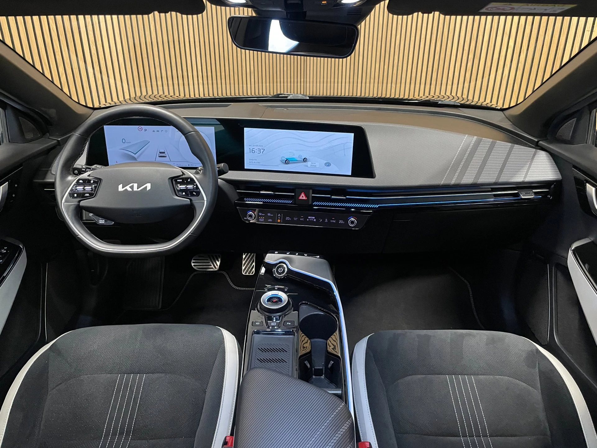 Hoofdafbeelding Kia EV6