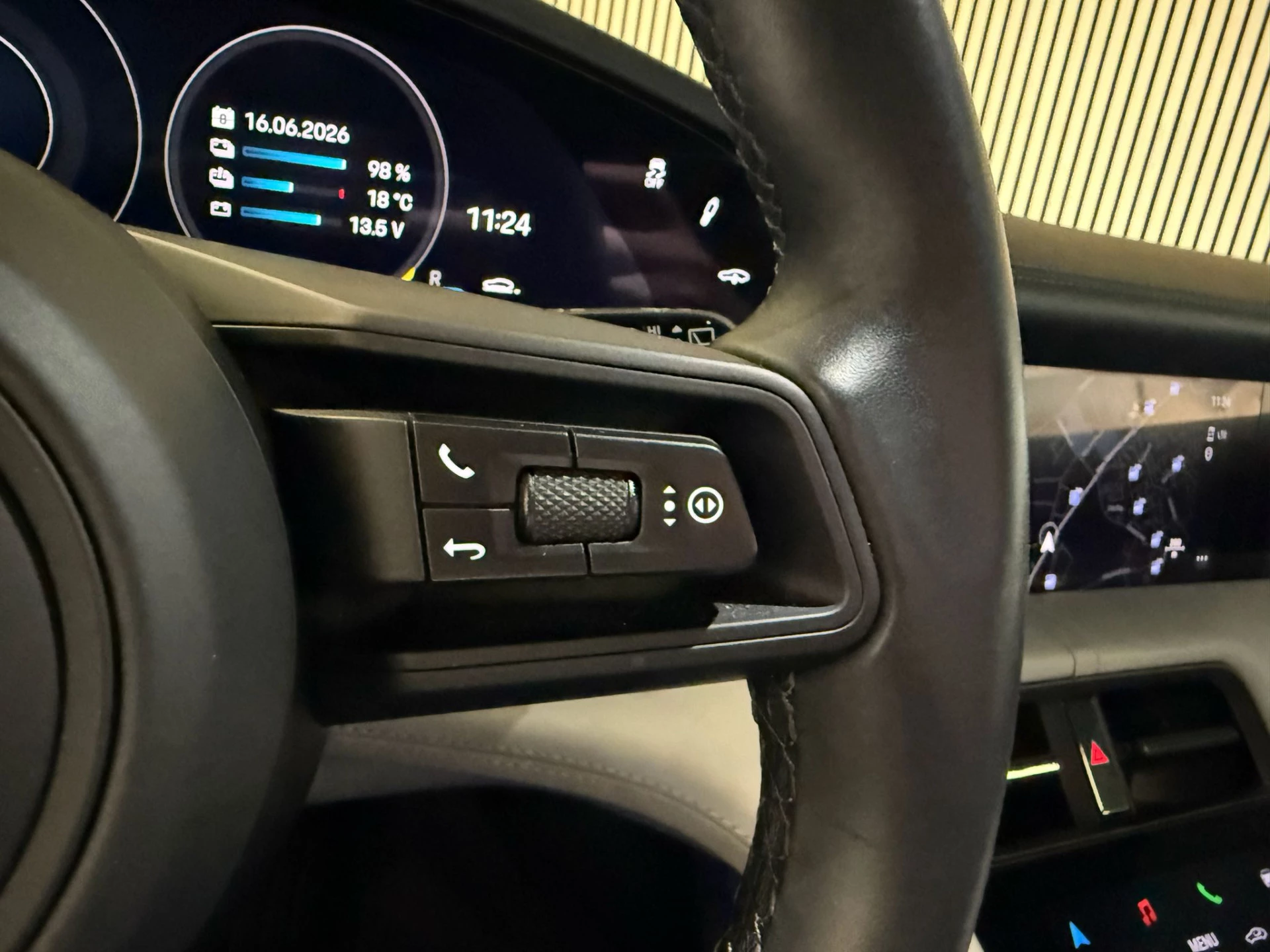 Hoofdafbeelding Porsche Taycan