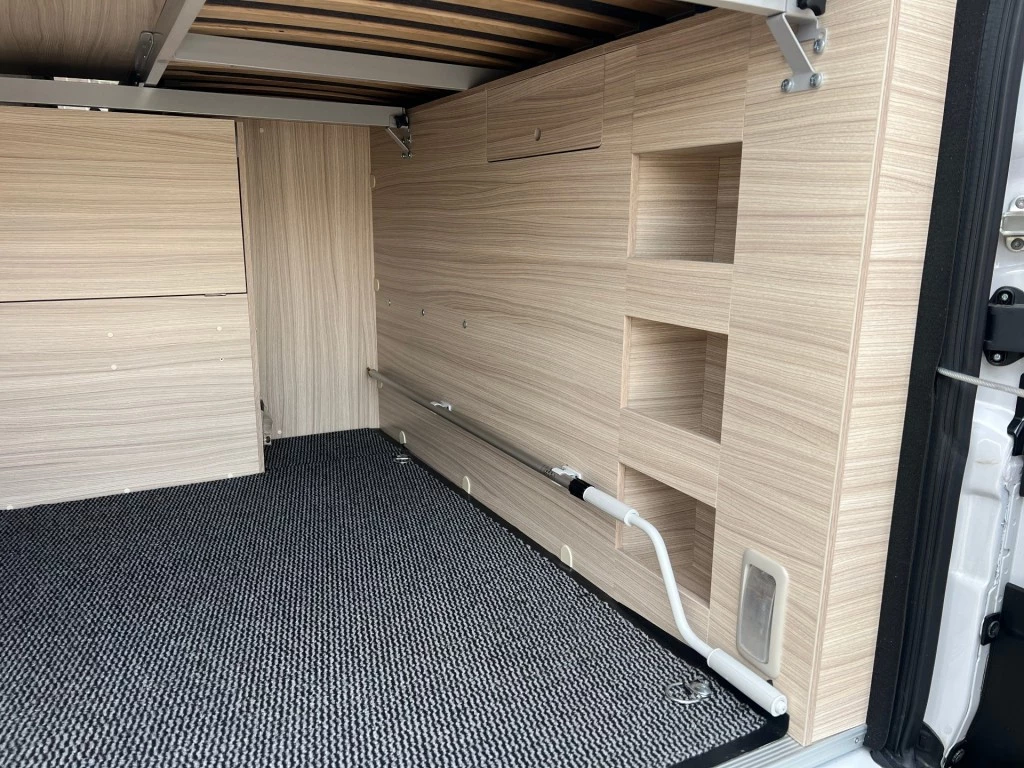 Hoofdafbeelding Adria Twin Axess 640 Sl