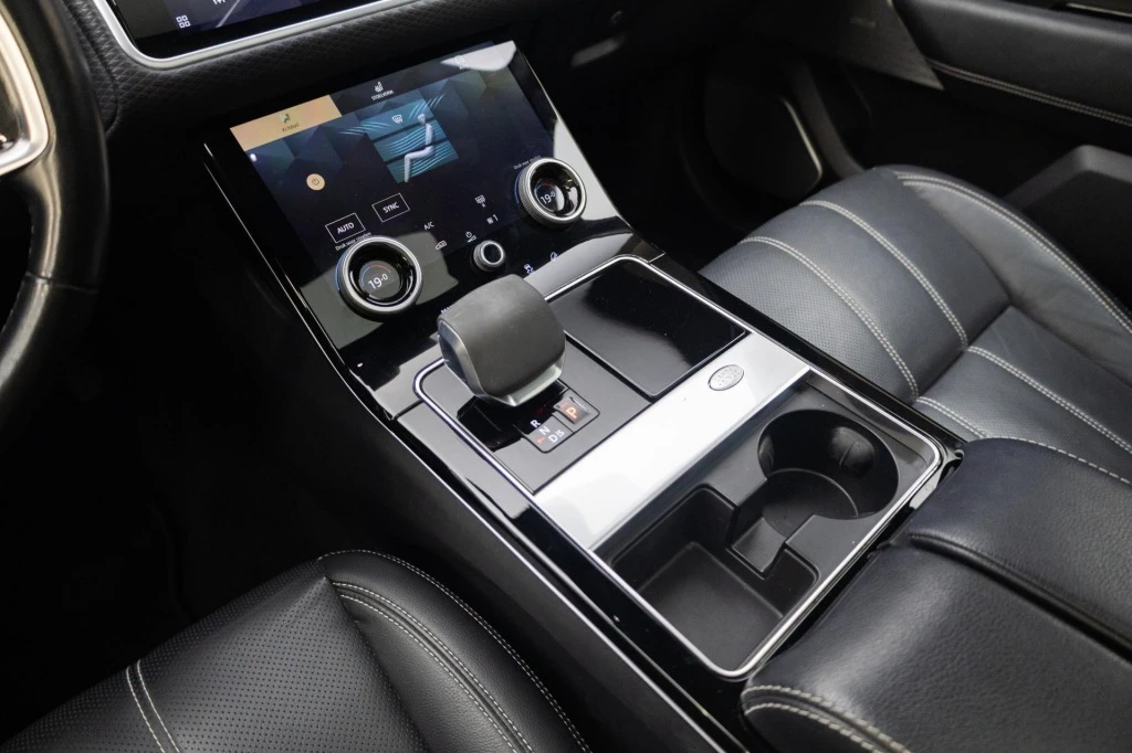 Hoofdafbeelding Land Rover Range Rover Velar