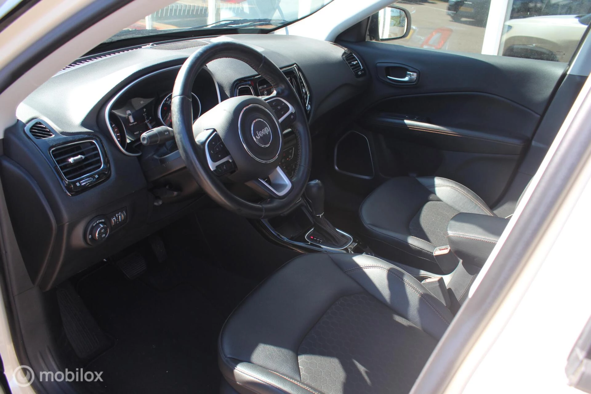 Hoofdafbeelding Jeep Compass