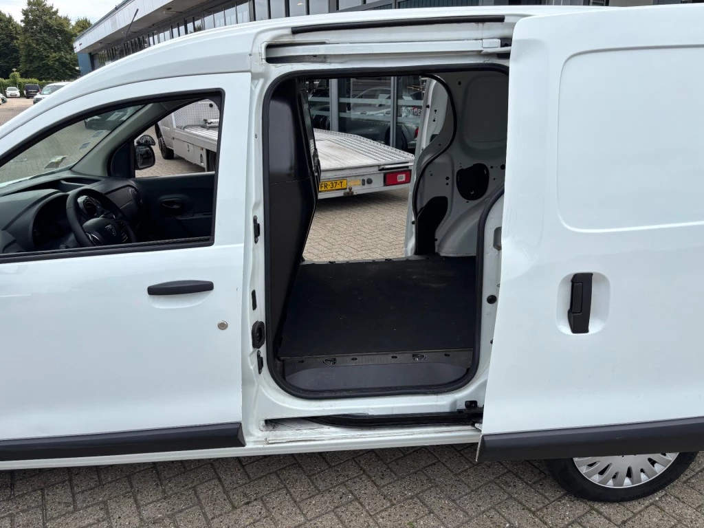 Hoofdafbeelding Dacia Dokker