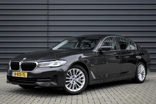 BMW 5 Serie 530e High Executive | Trekhaak wegkl. | 360 Camera | Laser Light | Head-Up Display | Comfort Seats | 19'' Velgen |