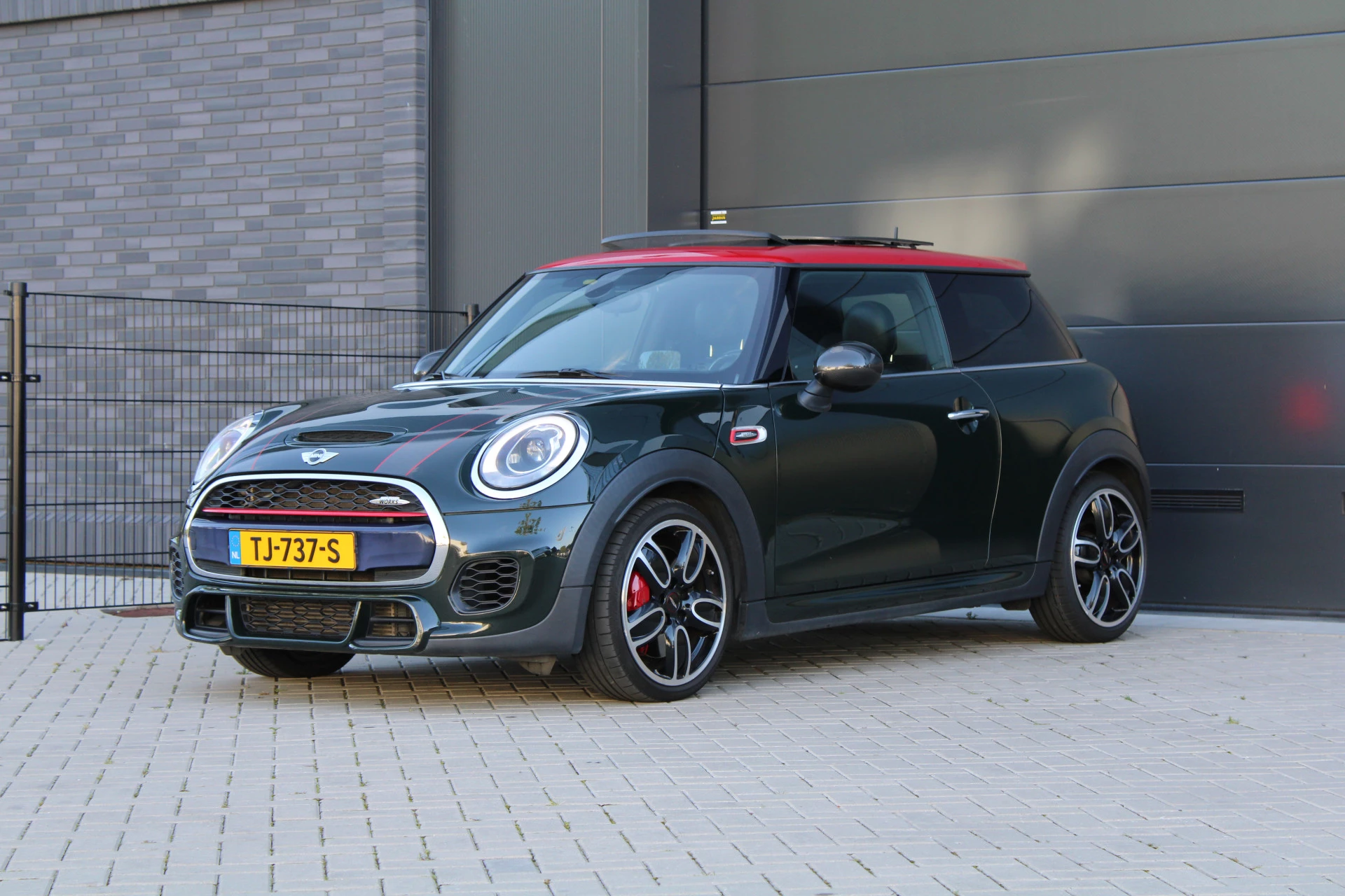 Hoofdafbeelding MINI Cooper