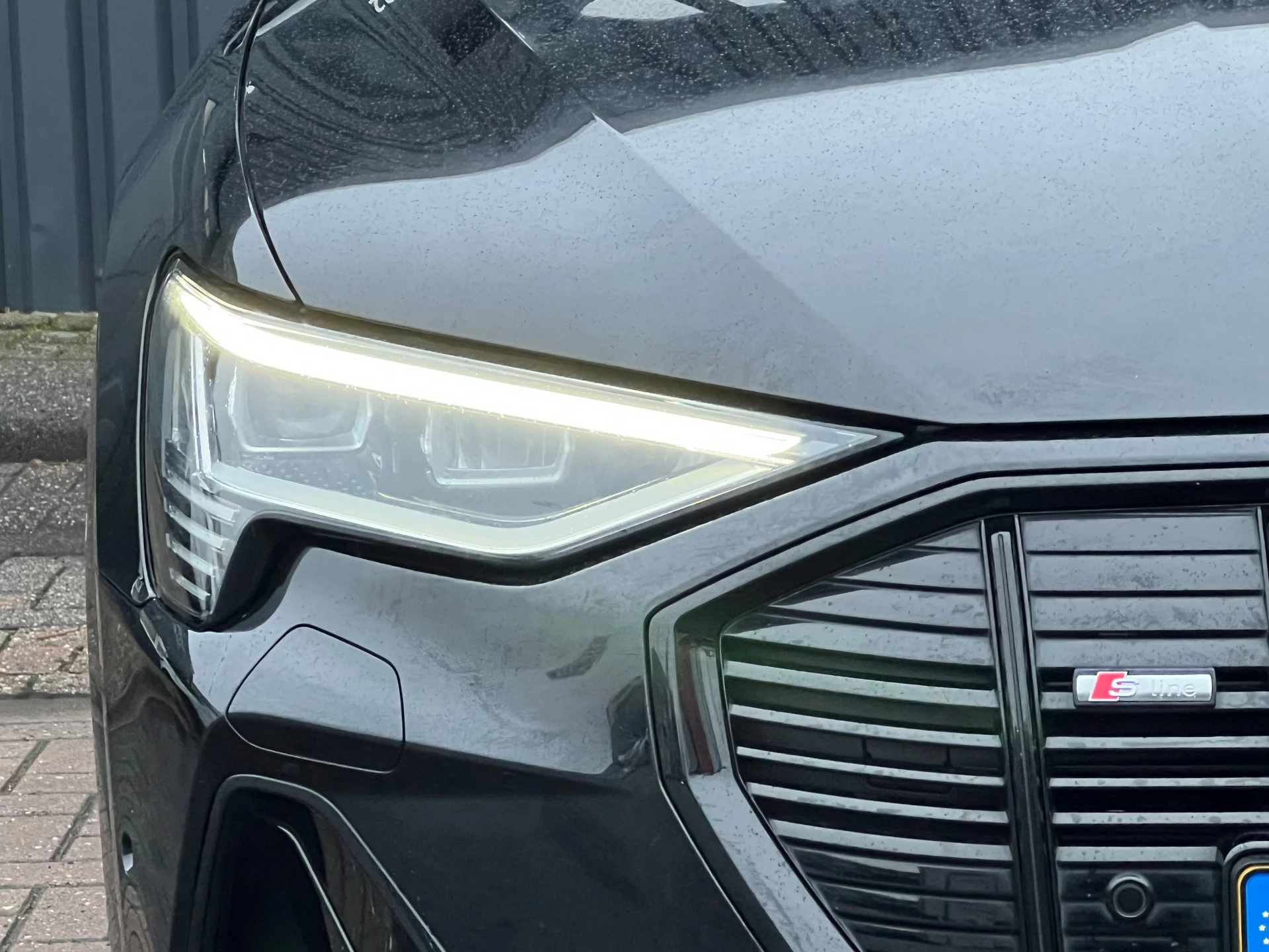 Hoofdafbeelding Audi e-tron