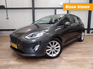 Ford Fiesta 1.0 ecoboost titanium - navigatie - camera - in nieuwstaat!