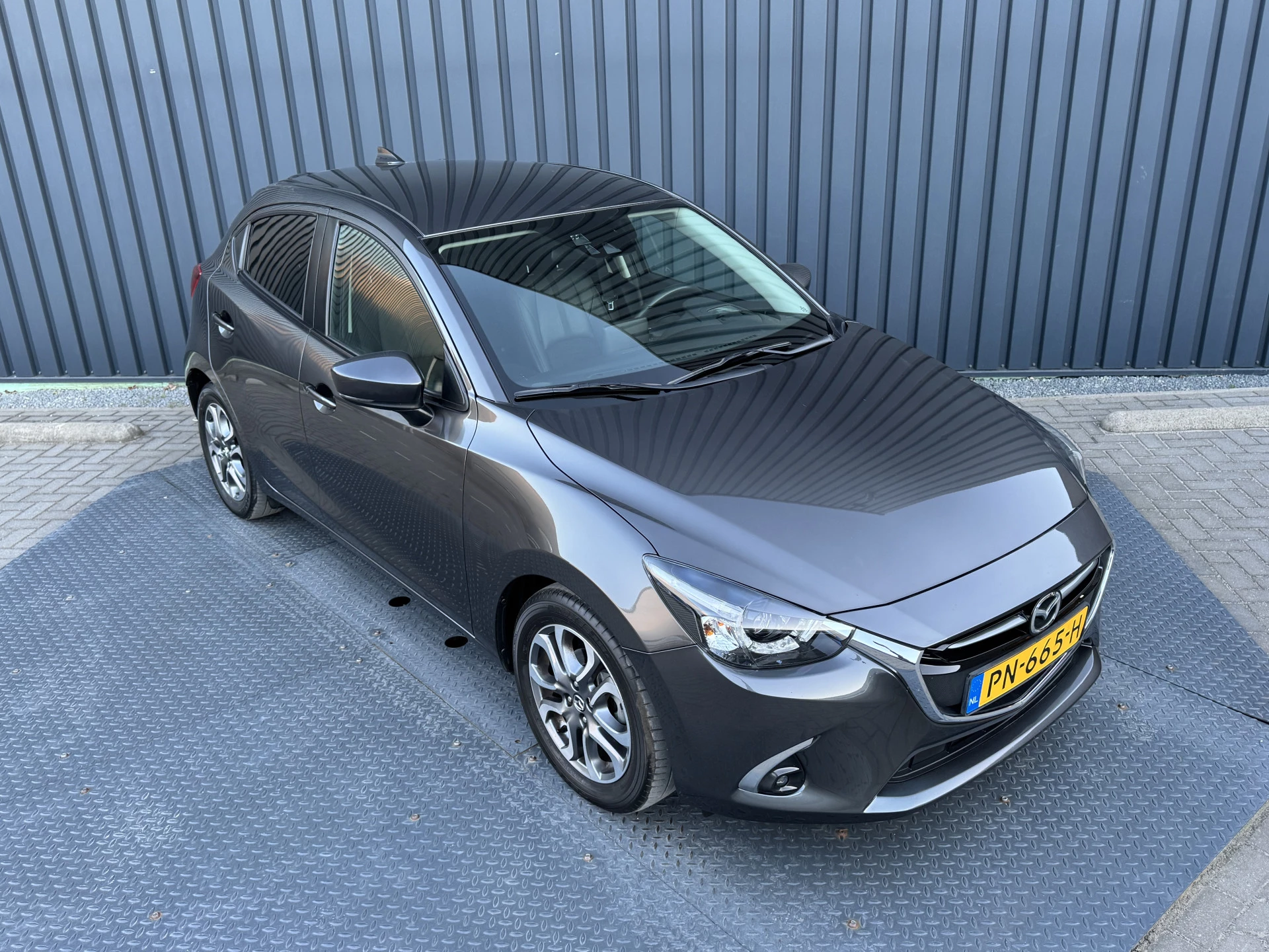 Hoofdafbeelding Mazda 2