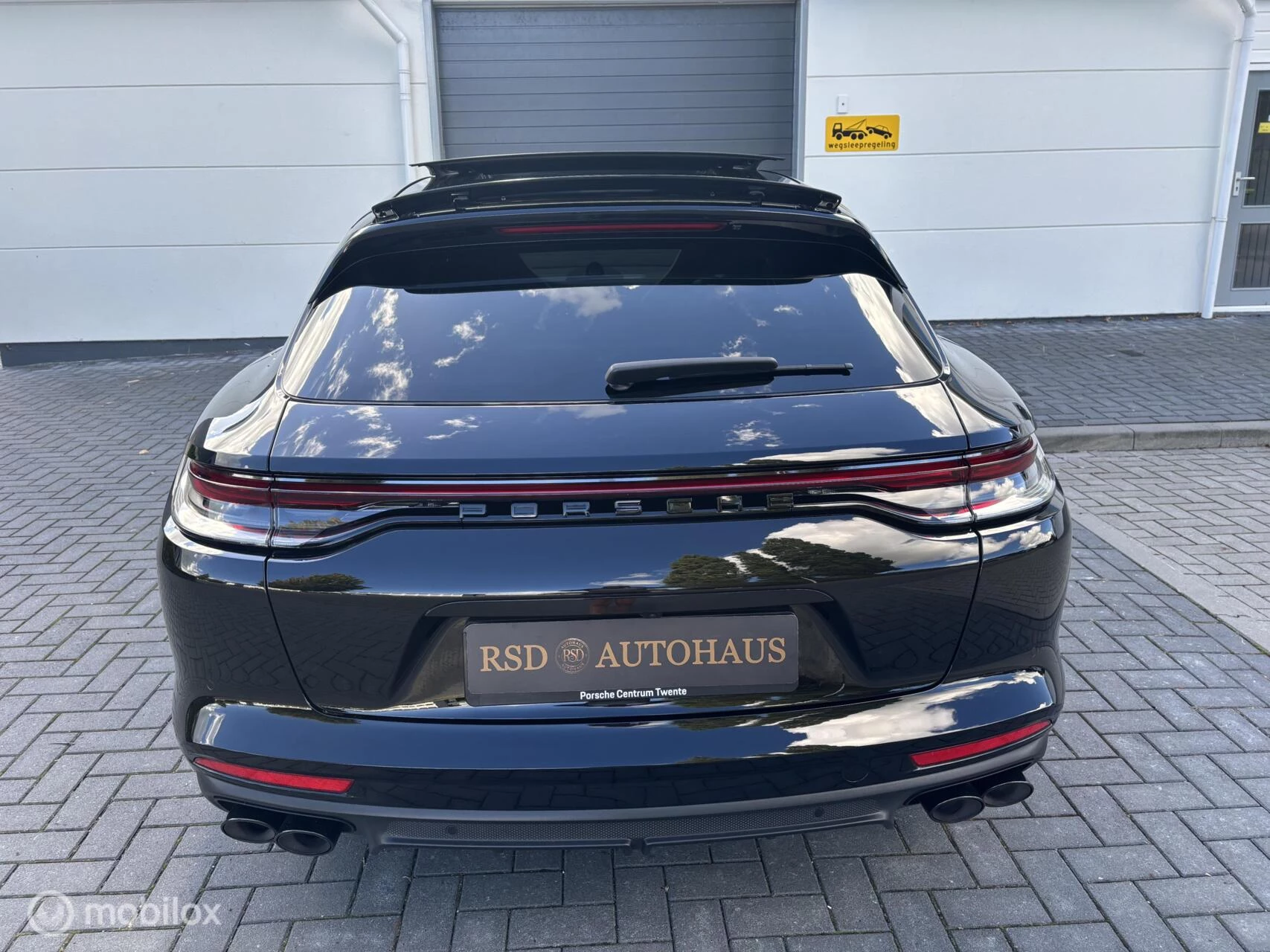 Hoofdafbeelding Porsche Panamera