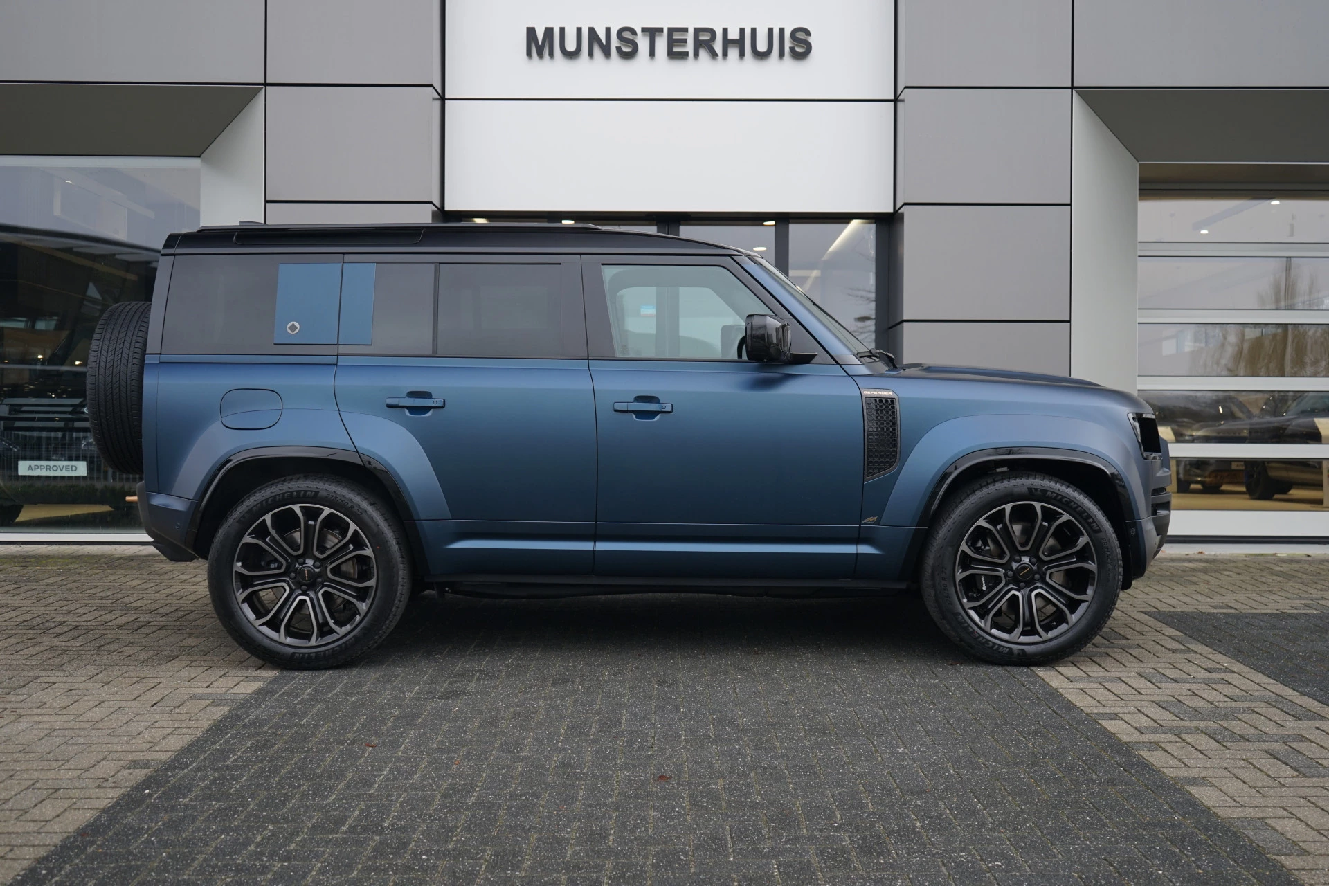 Hoofdafbeelding Land Rover Defender