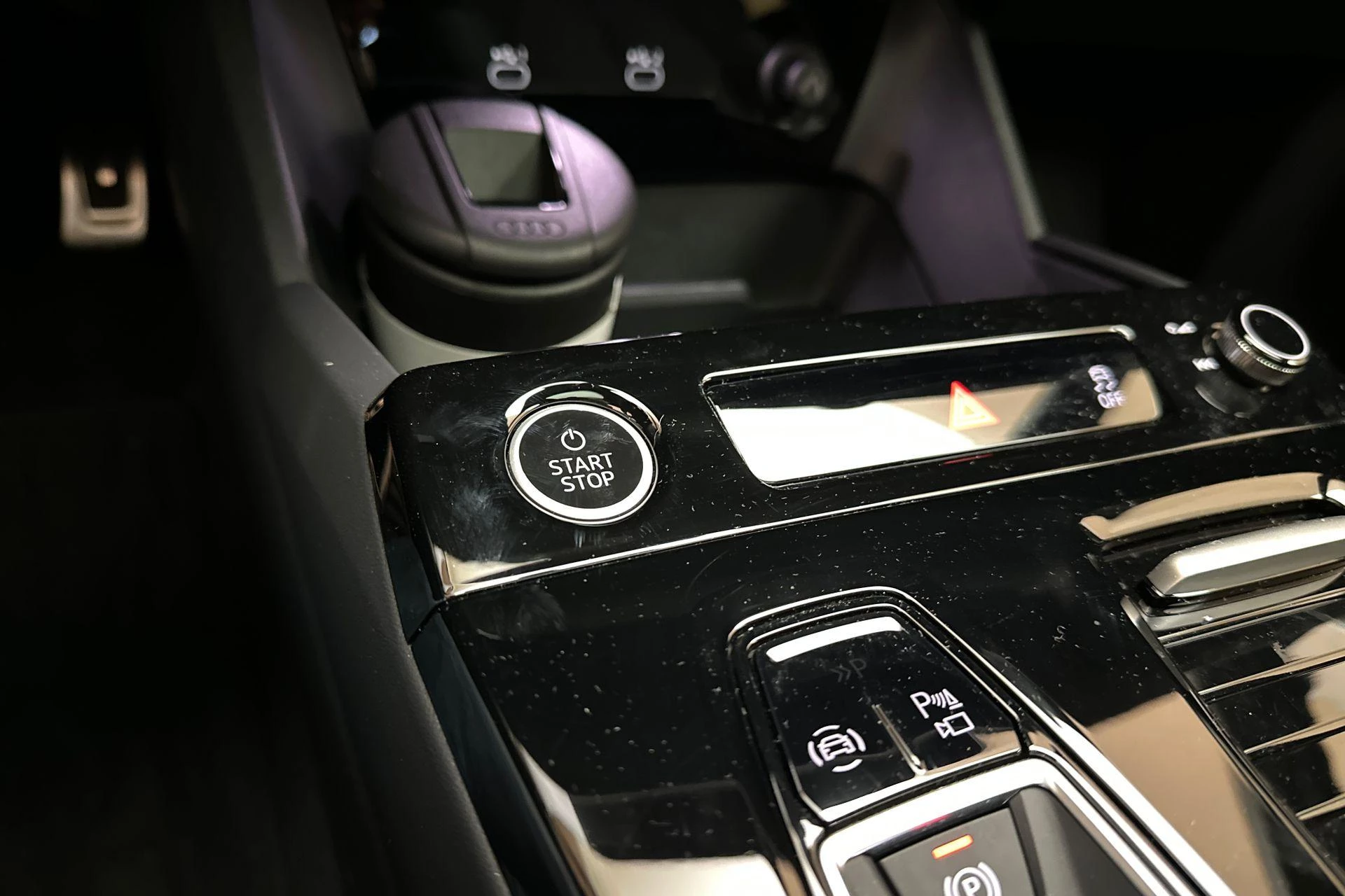 Hoofdafbeelding Audi Q6 e-tron
