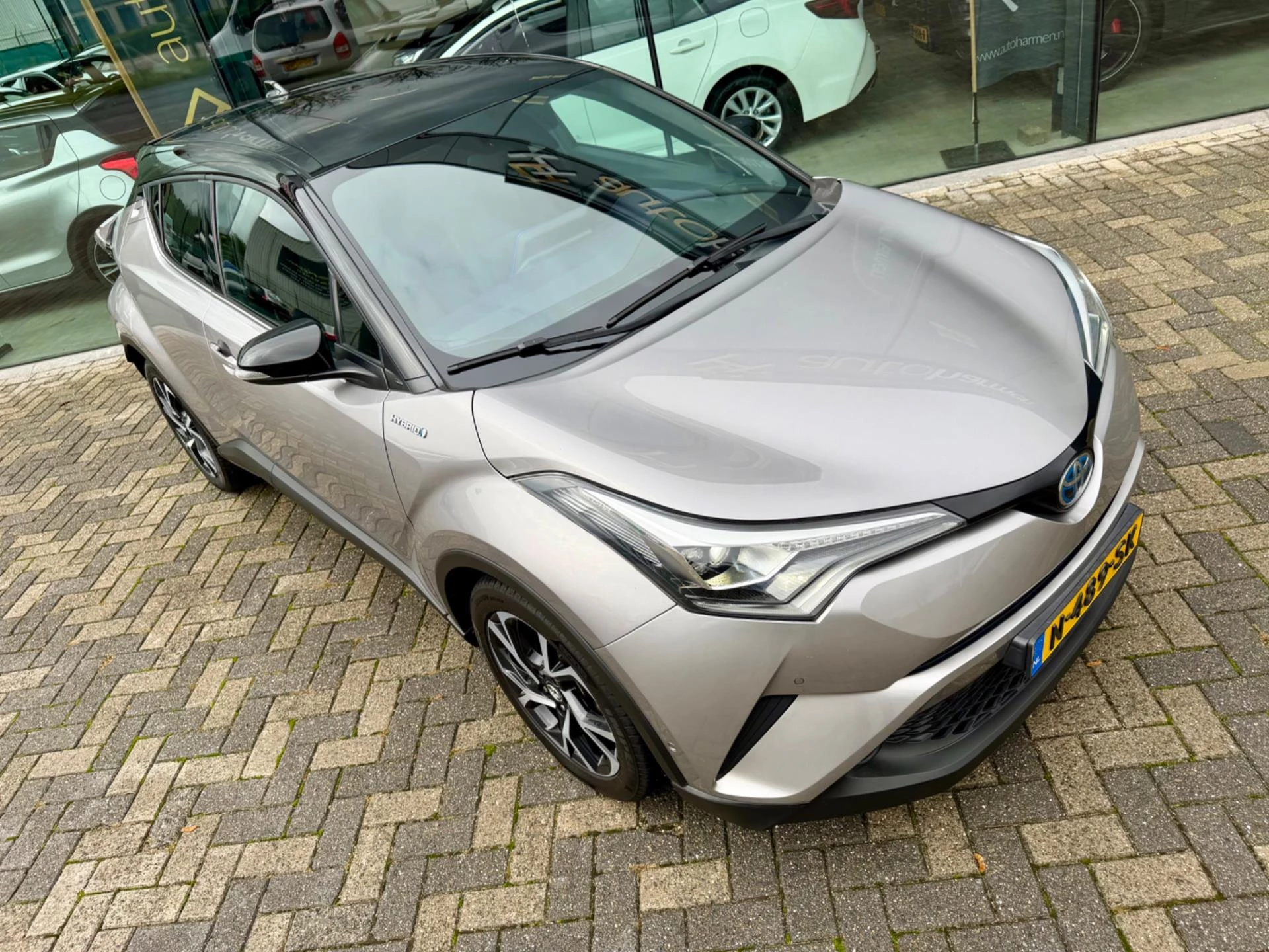 Hoofdafbeelding Toyota C-HR