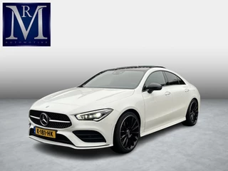 Mercedes-Benz CLA-klasse 200 Business Solution AMG VAN: €34.900,- | VOOR: €31.877,- | UW E INDEJAARSVOORDEEL: €3.023,- l 1e eigenaar | NL Auto  Panoramadak | Sfeerverlichting | Elektrische stoelen met geheugen | Camera | Apple CarPlay | Rijklaar geleverd met 12 maanden BOVAG-garantie