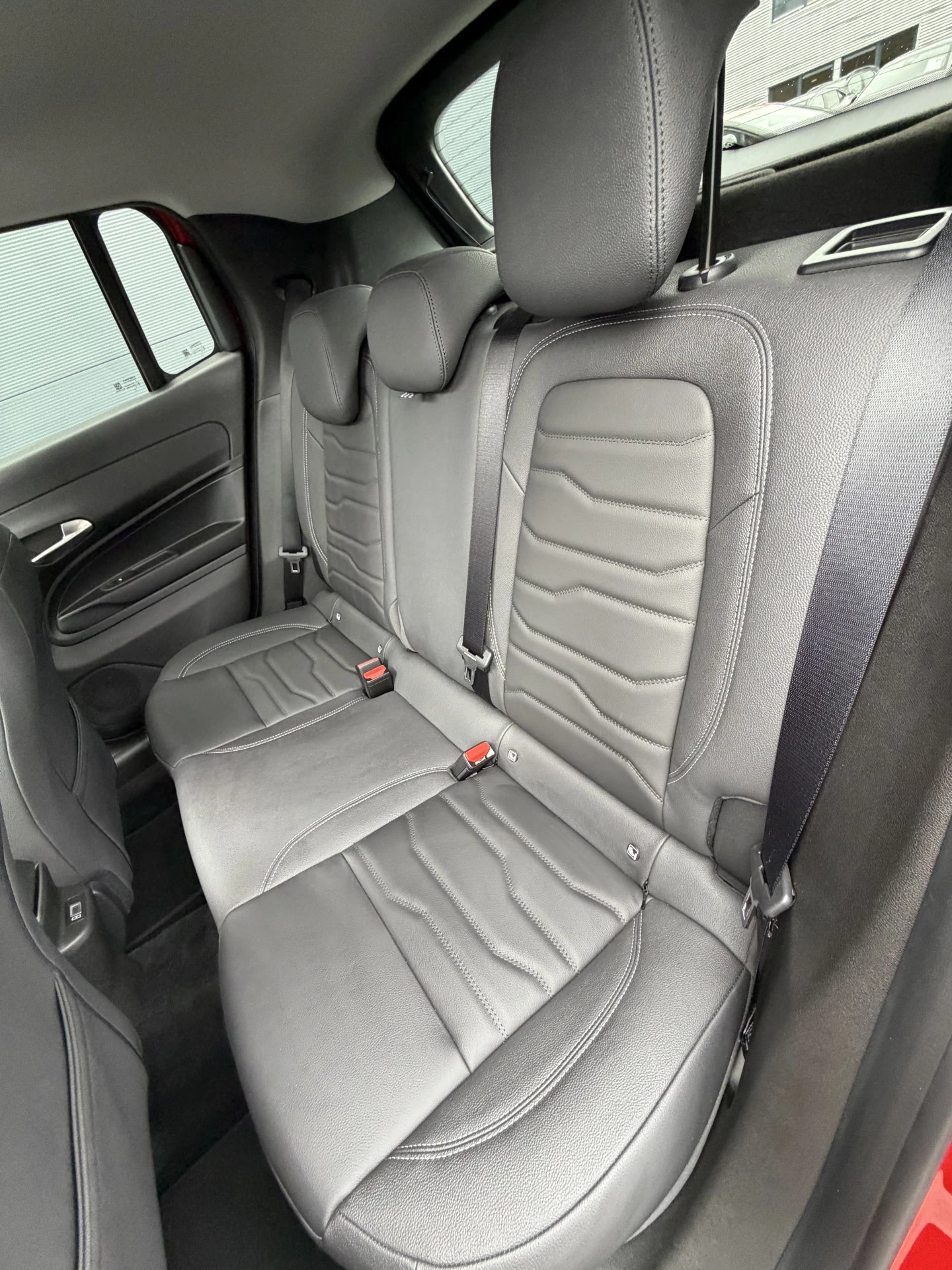 Hoofdafbeelding Jeep Avenger