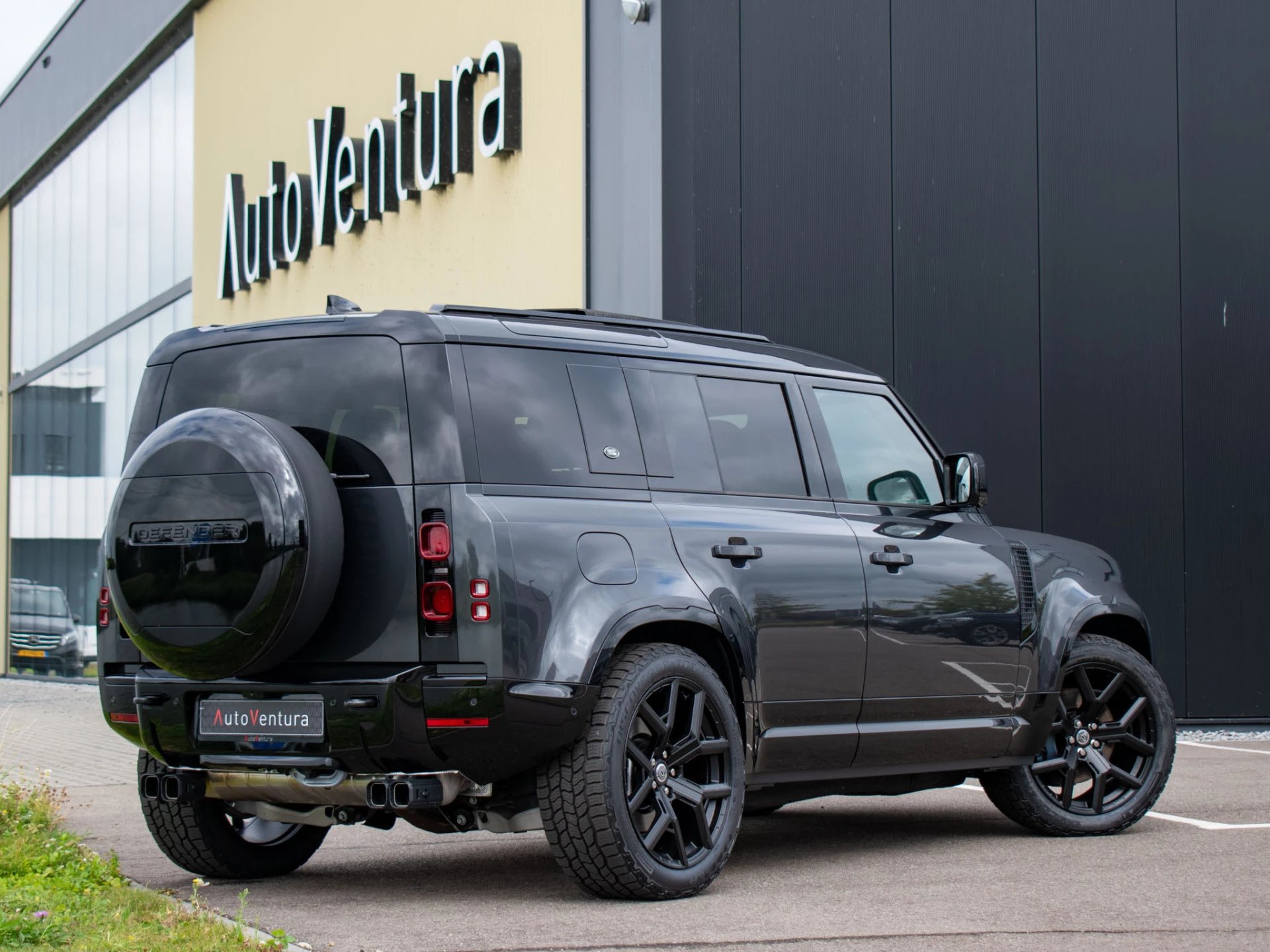 Hoofdafbeelding Land Rover Defender