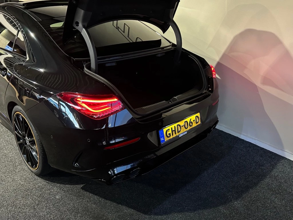 Hoofdafbeelding Mercedes-Benz CLA