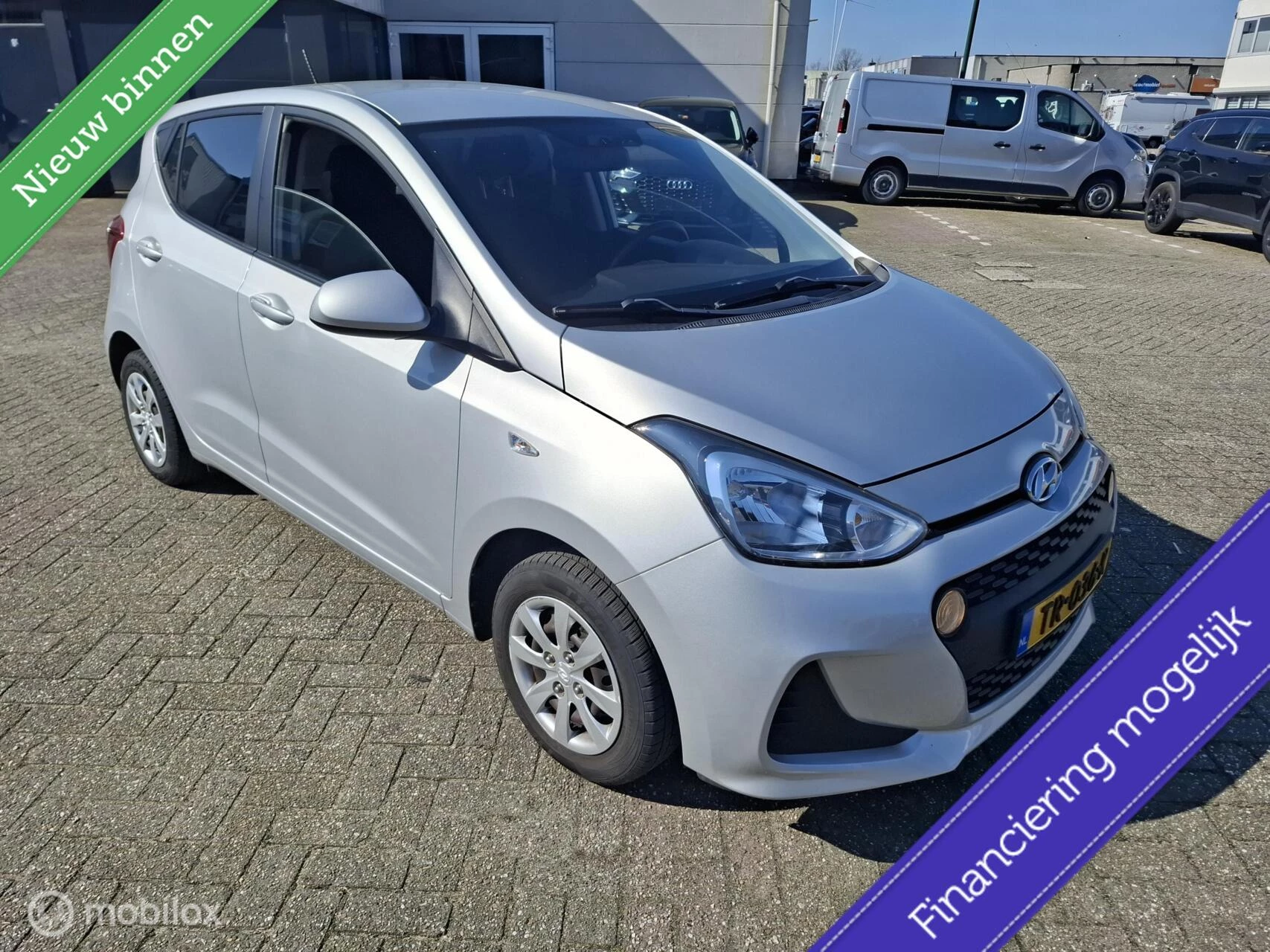 Hoofdafbeelding Hyundai i10