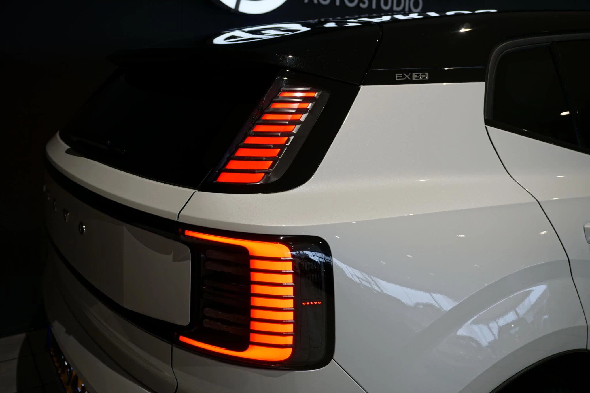 Hoofdafbeelding Volvo EX30