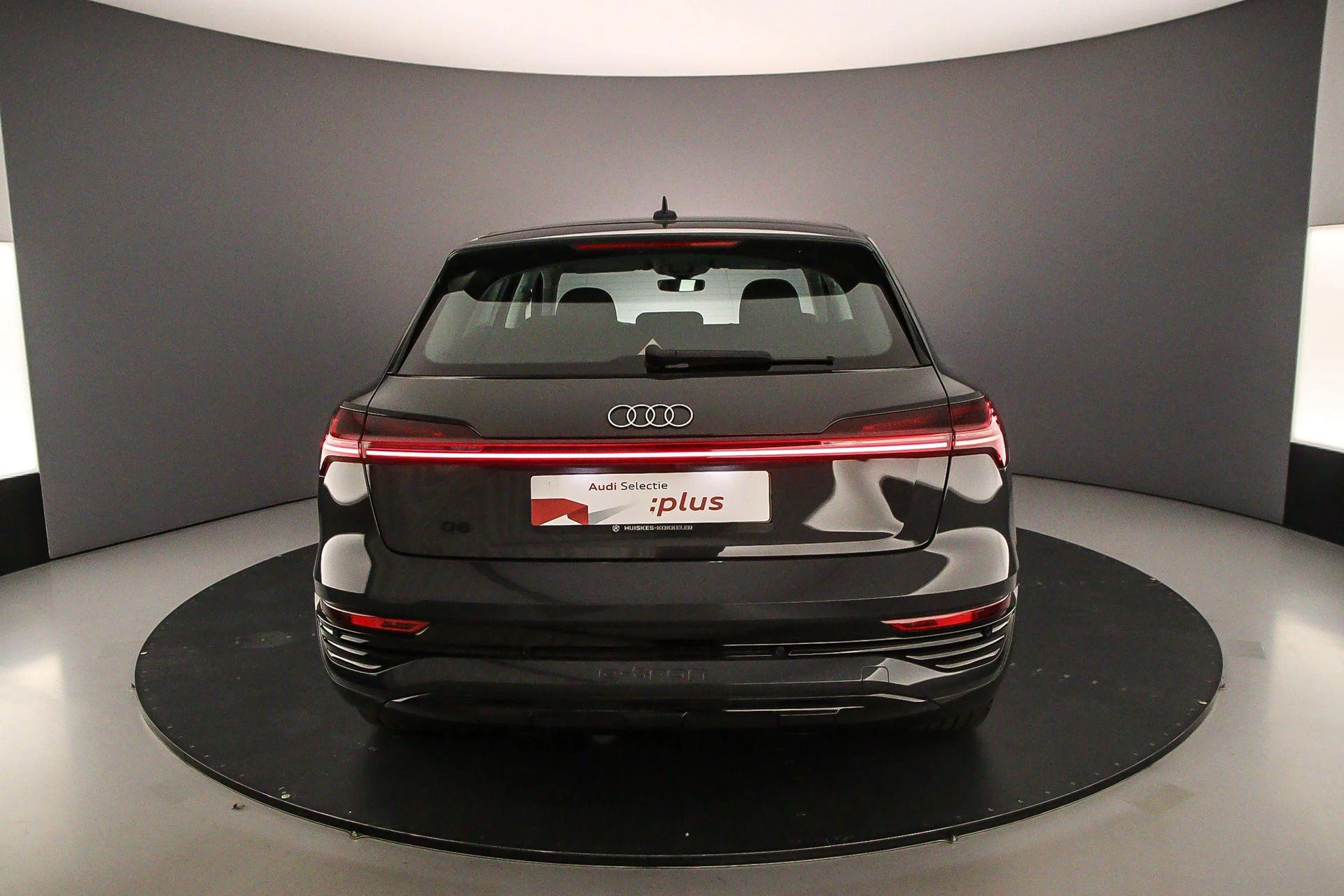 Hoofdafbeelding Audi Q8 e-tron