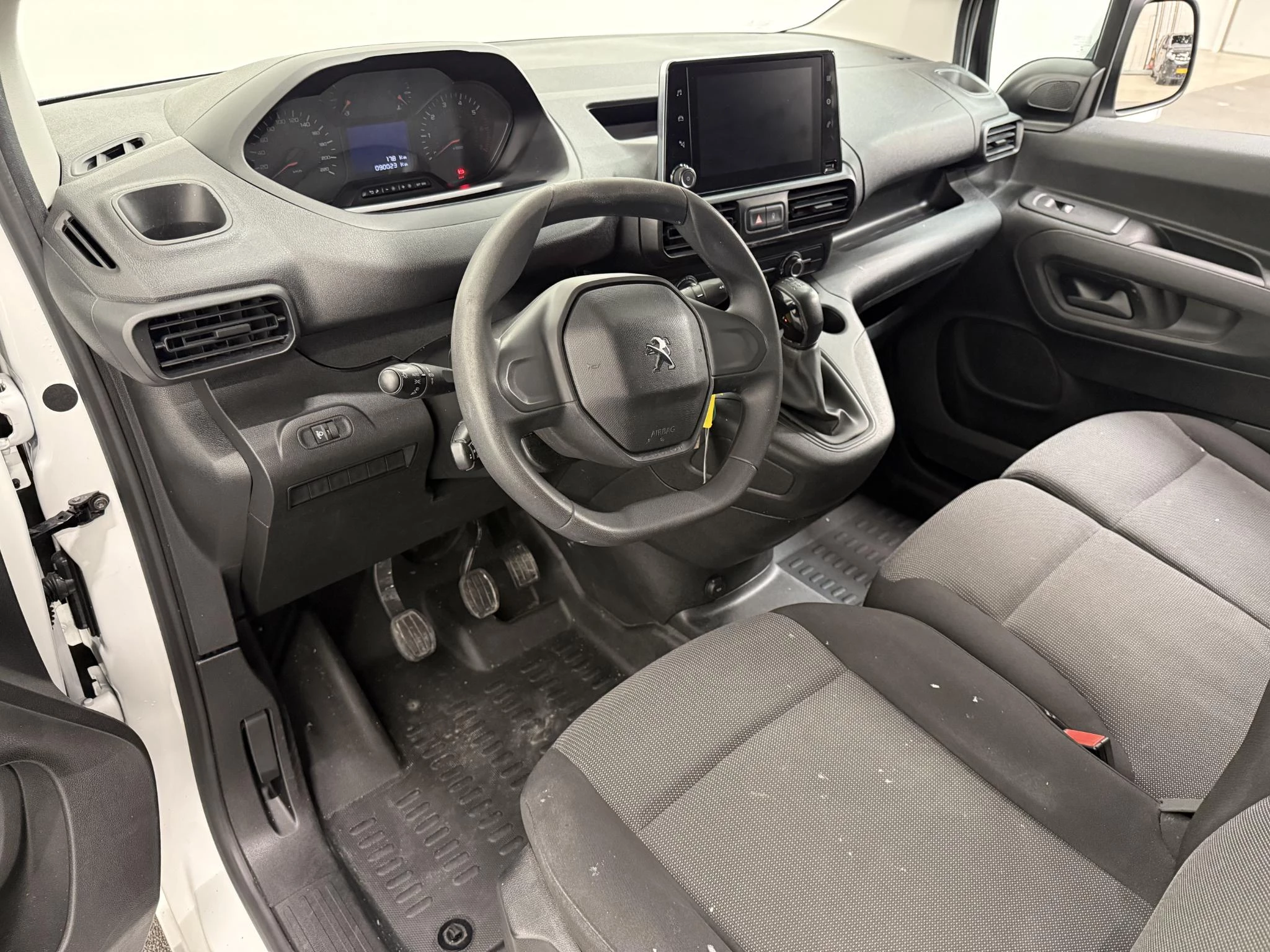 Hoofdafbeelding Peugeot Partner