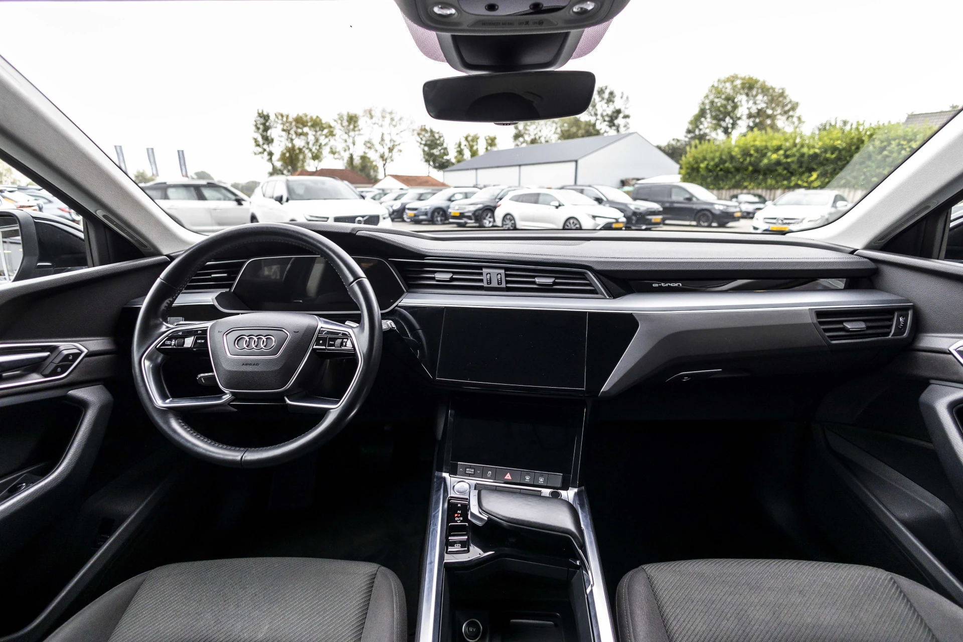 Hoofdafbeelding Audi e-tron