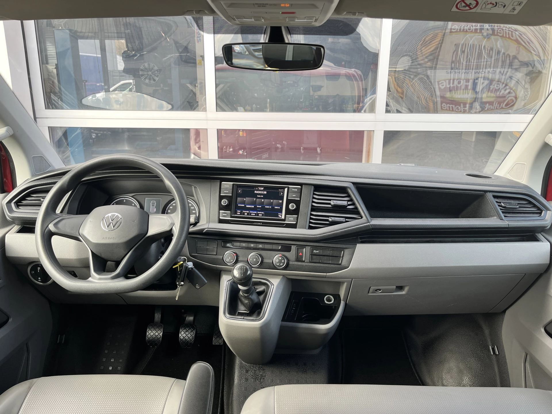 Hoofdafbeelding Volkswagen Transporter