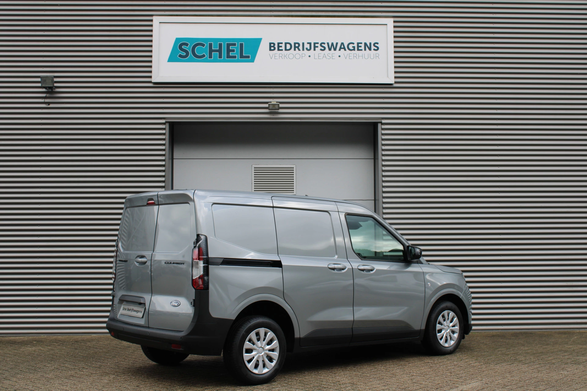 Hoofdafbeelding Ford Transit Courier