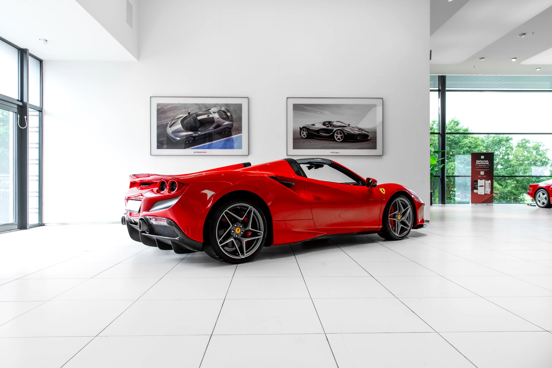 Hoofdafbeelding Ferrari F8 Spider