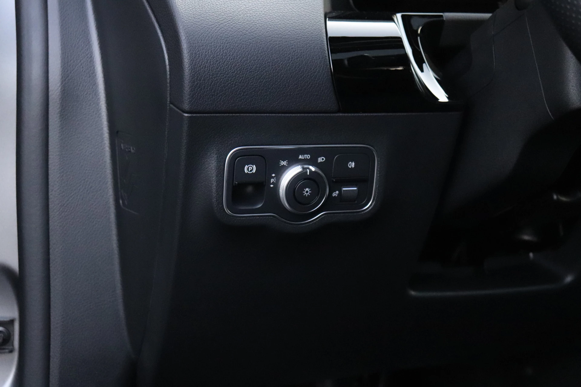Hoofdafbeelding Mercedes-Benz EQA