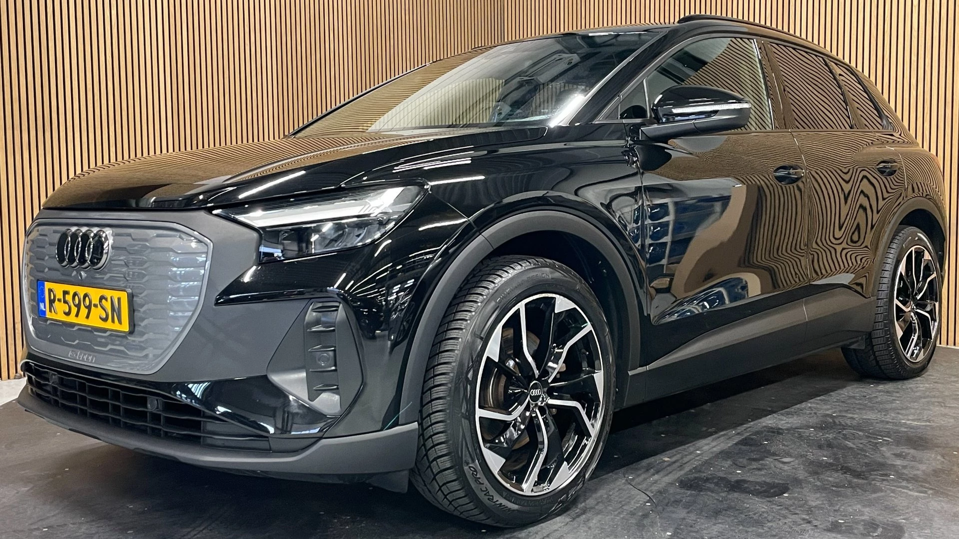 Hoofdafbeelding Audi Q4 e-tron