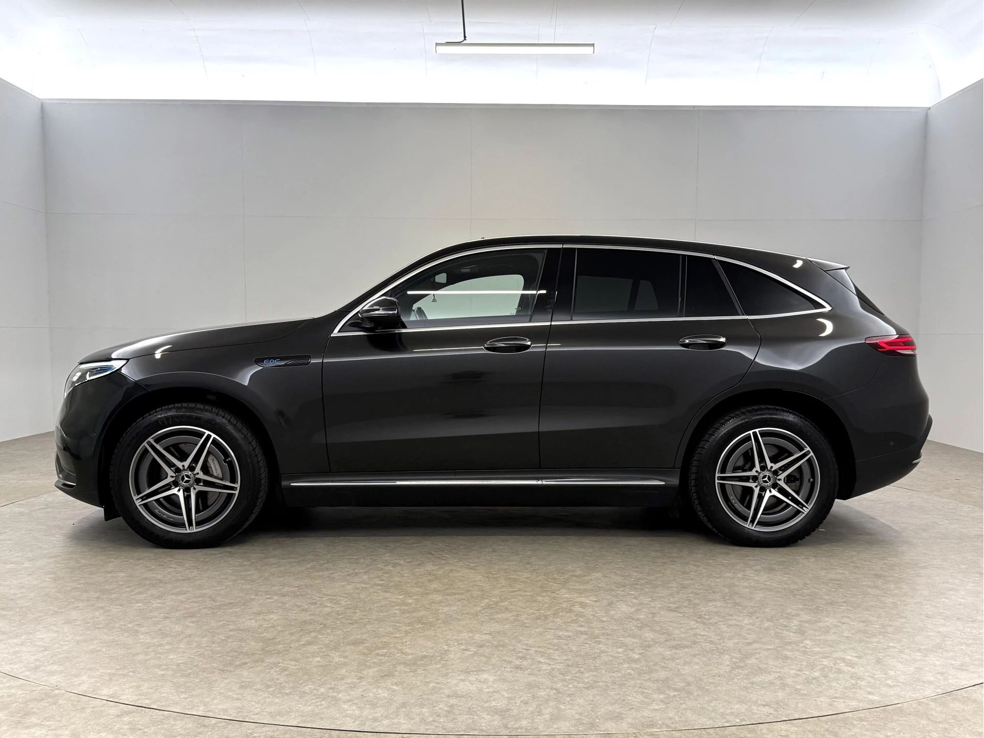 Hoofdafbeelding Mercedes-Benz EQC