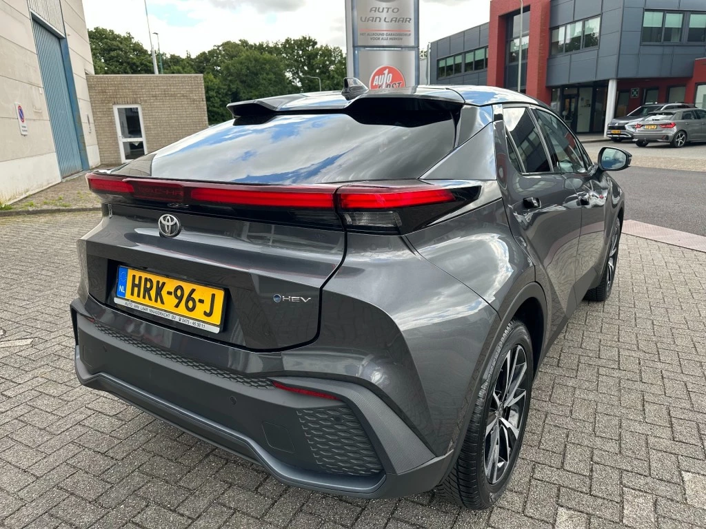 Hoofdafbeelding Toyota C-HR