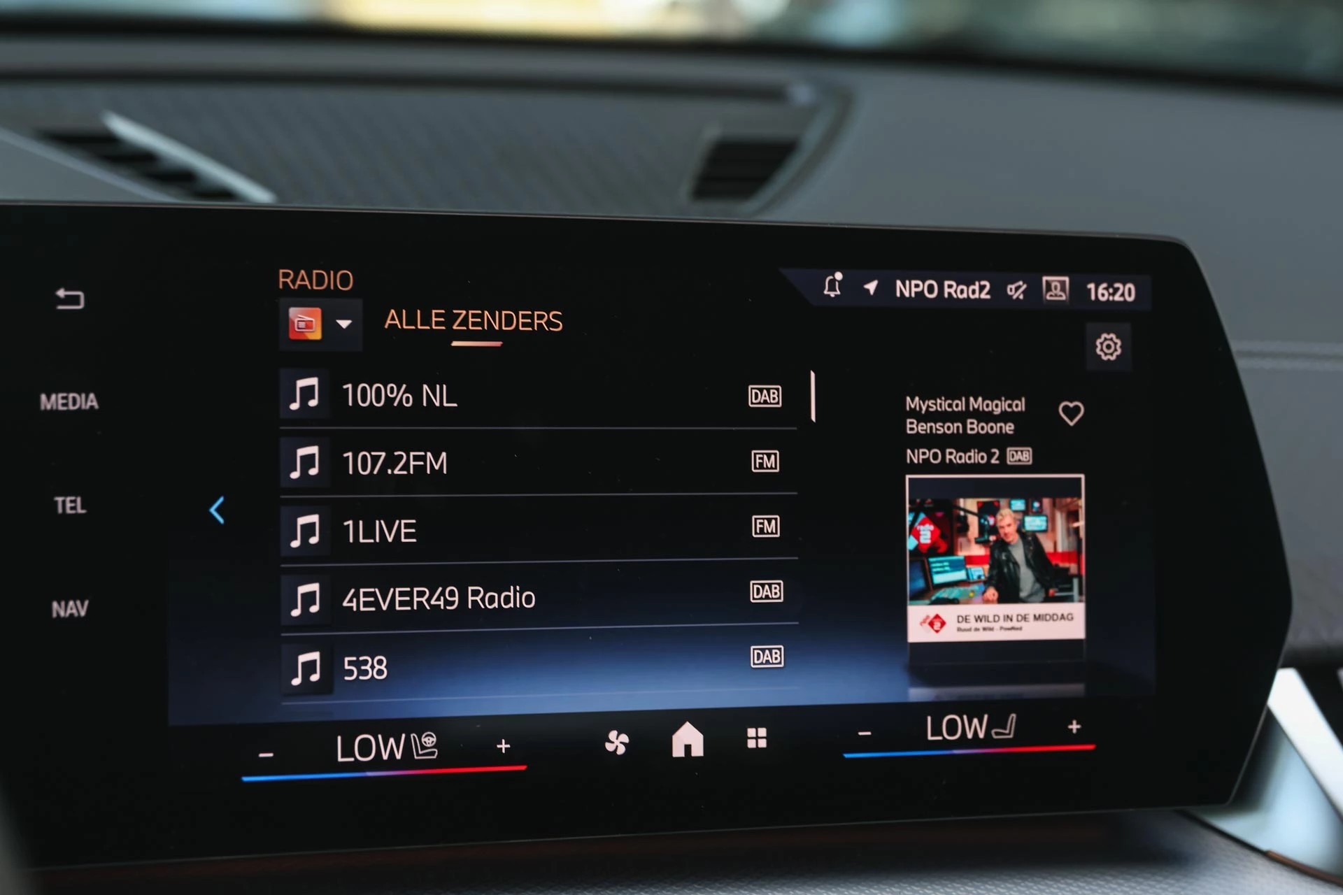 Hoofdafbeelding BMW iX2