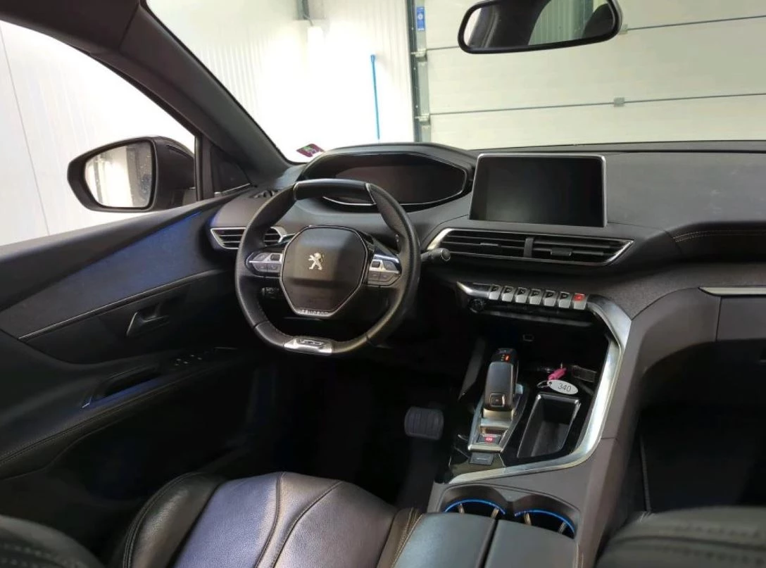 Hoofdafbeelding Peugeot 5008