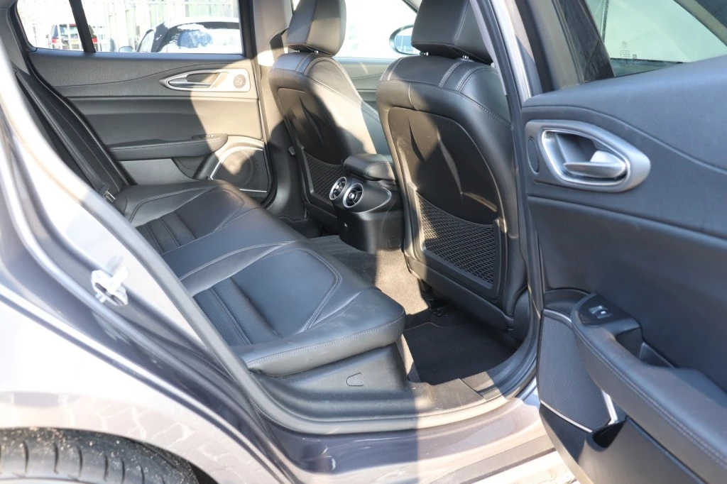 Hoofdafbeelding Alfa Romeo Giulia