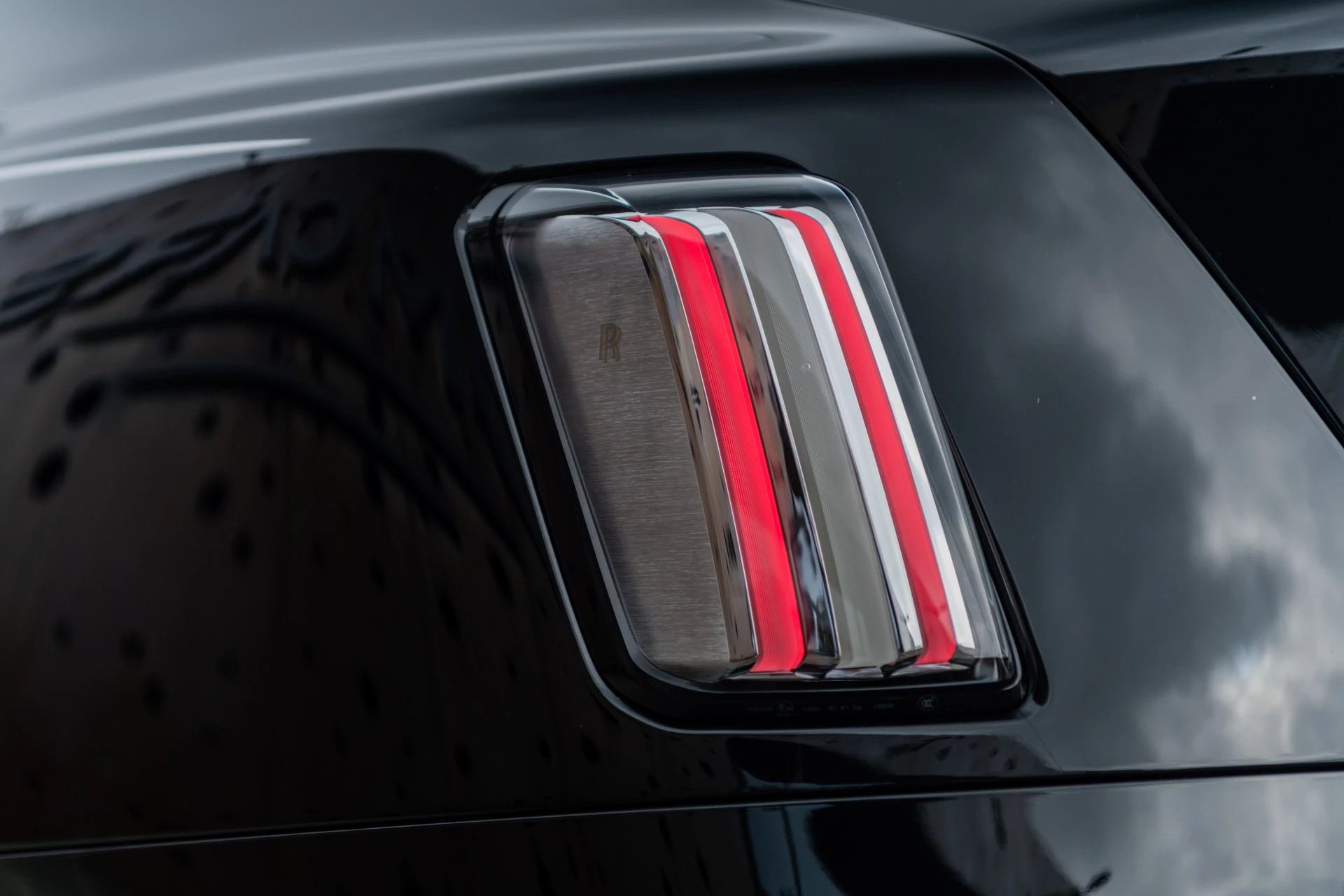 Hoofdafbeelding Rolls-Royce Spectre