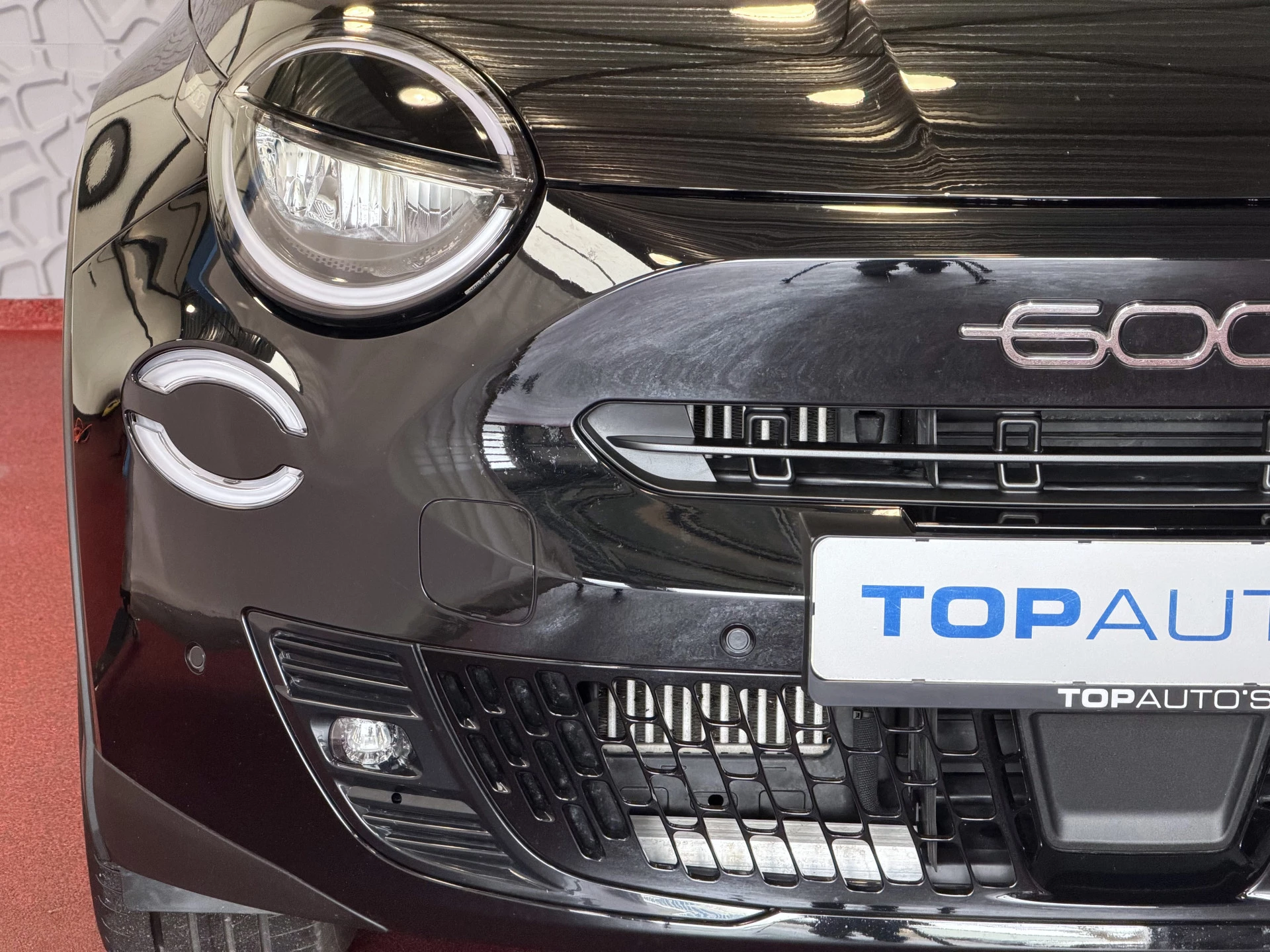 Hoofdafbeelding Fiat 600