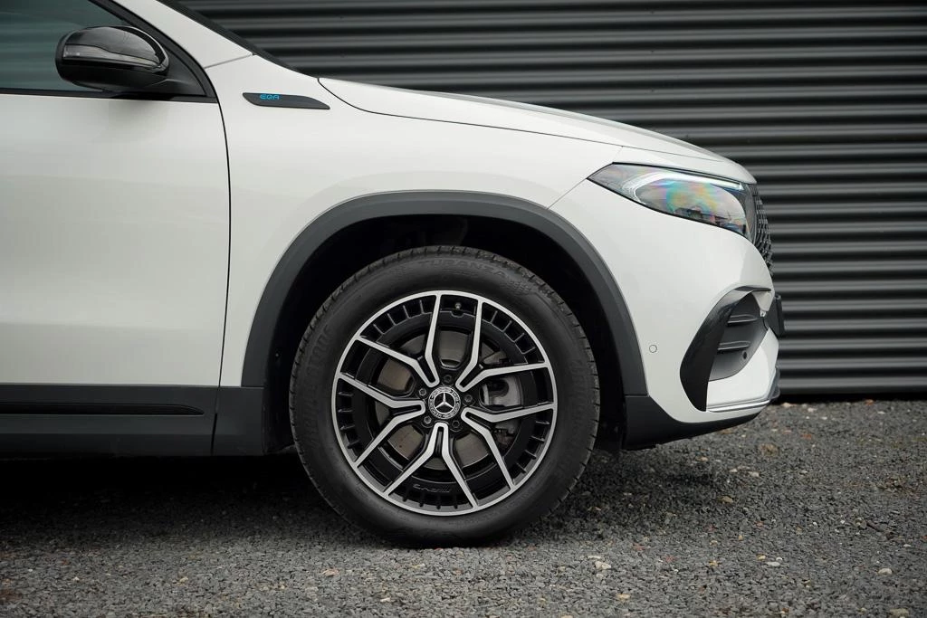 Hoofdafbeelding Mercedes-Benz EQA