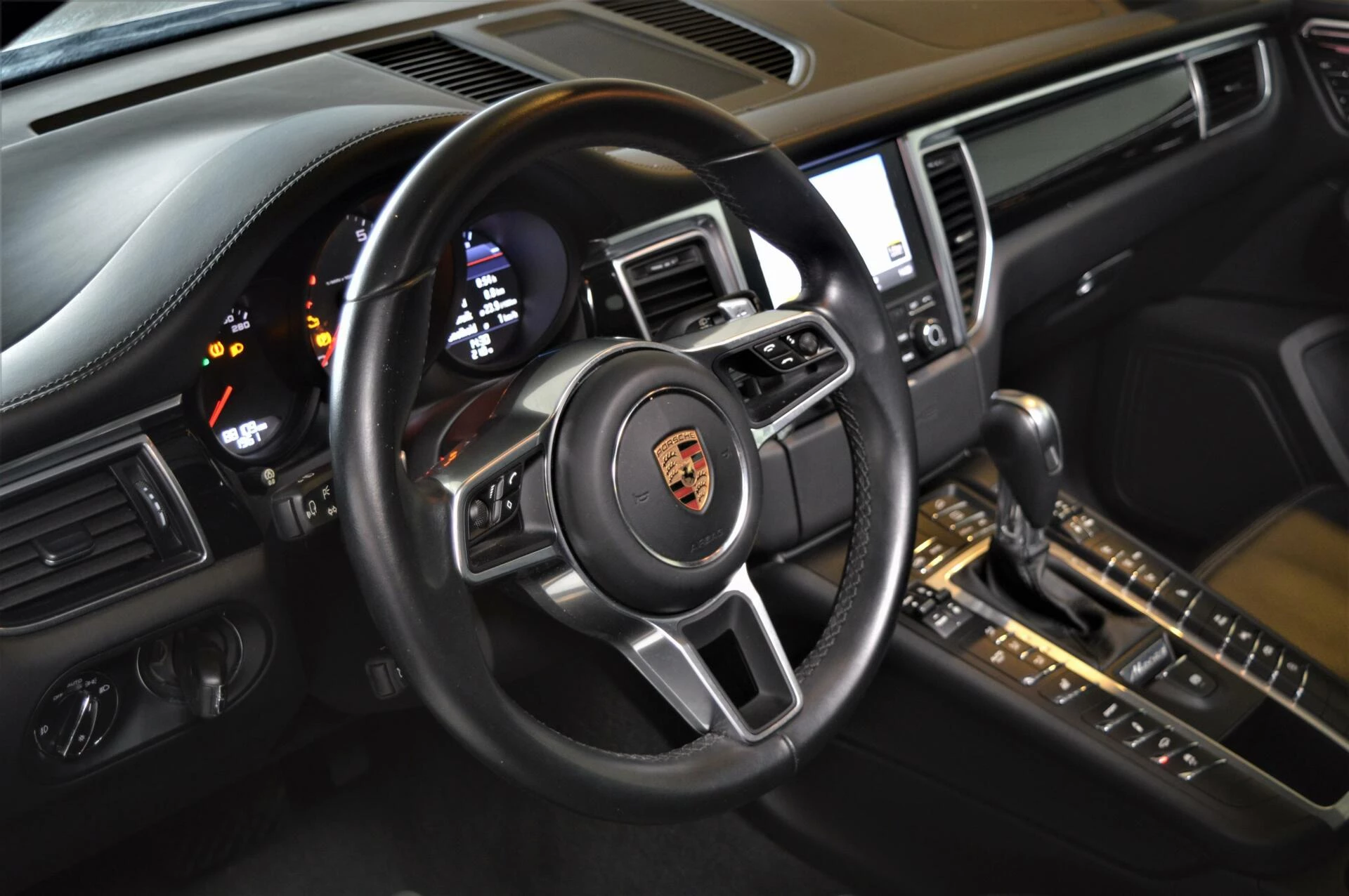 Hoofdafbeelding Porsche Macan