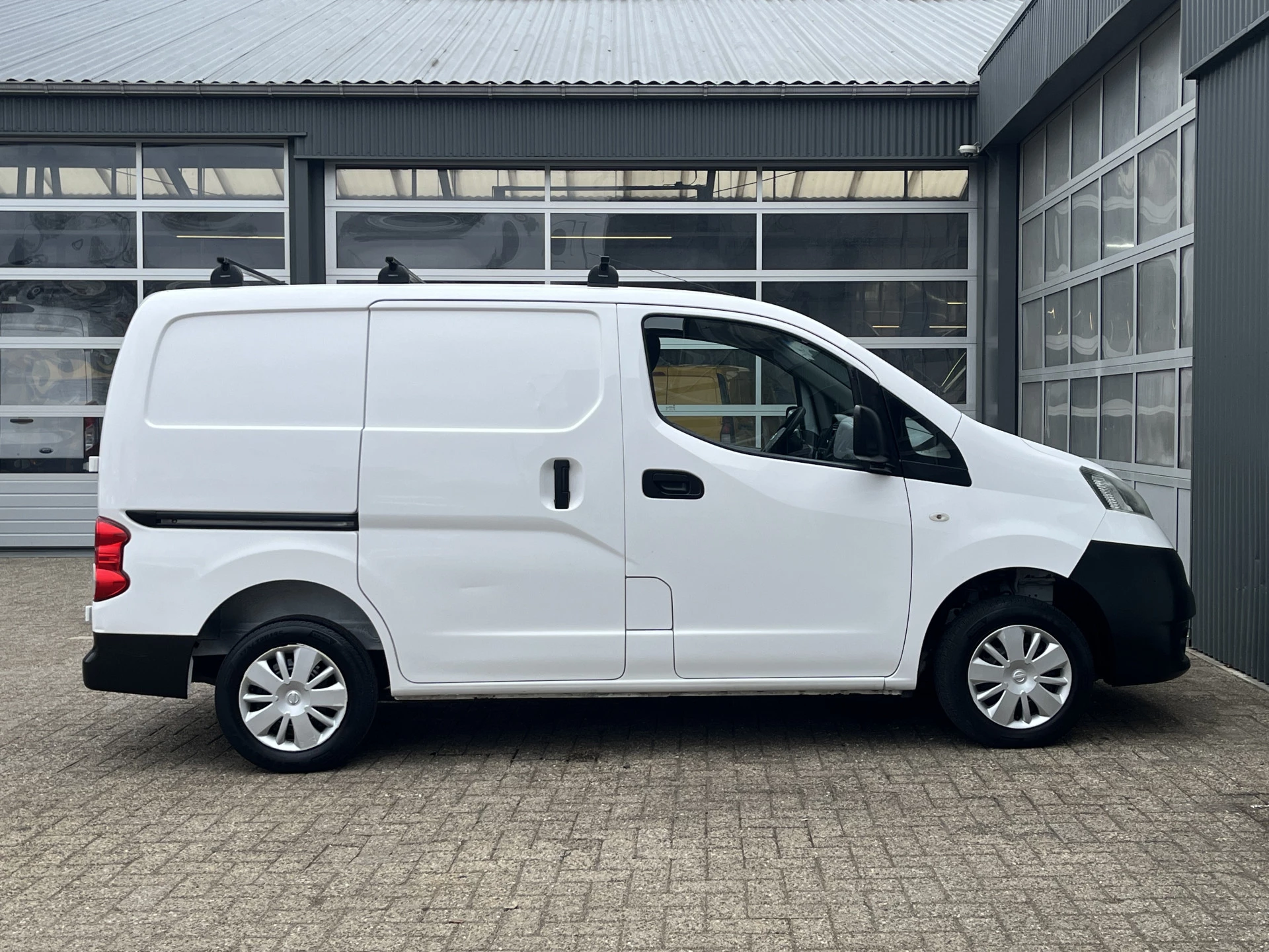 Hoofdafbeelding Nissan NV200