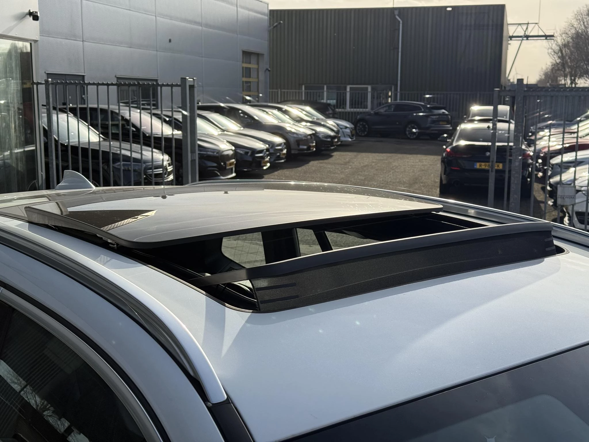 Hoofdafbeelding BMW iX3