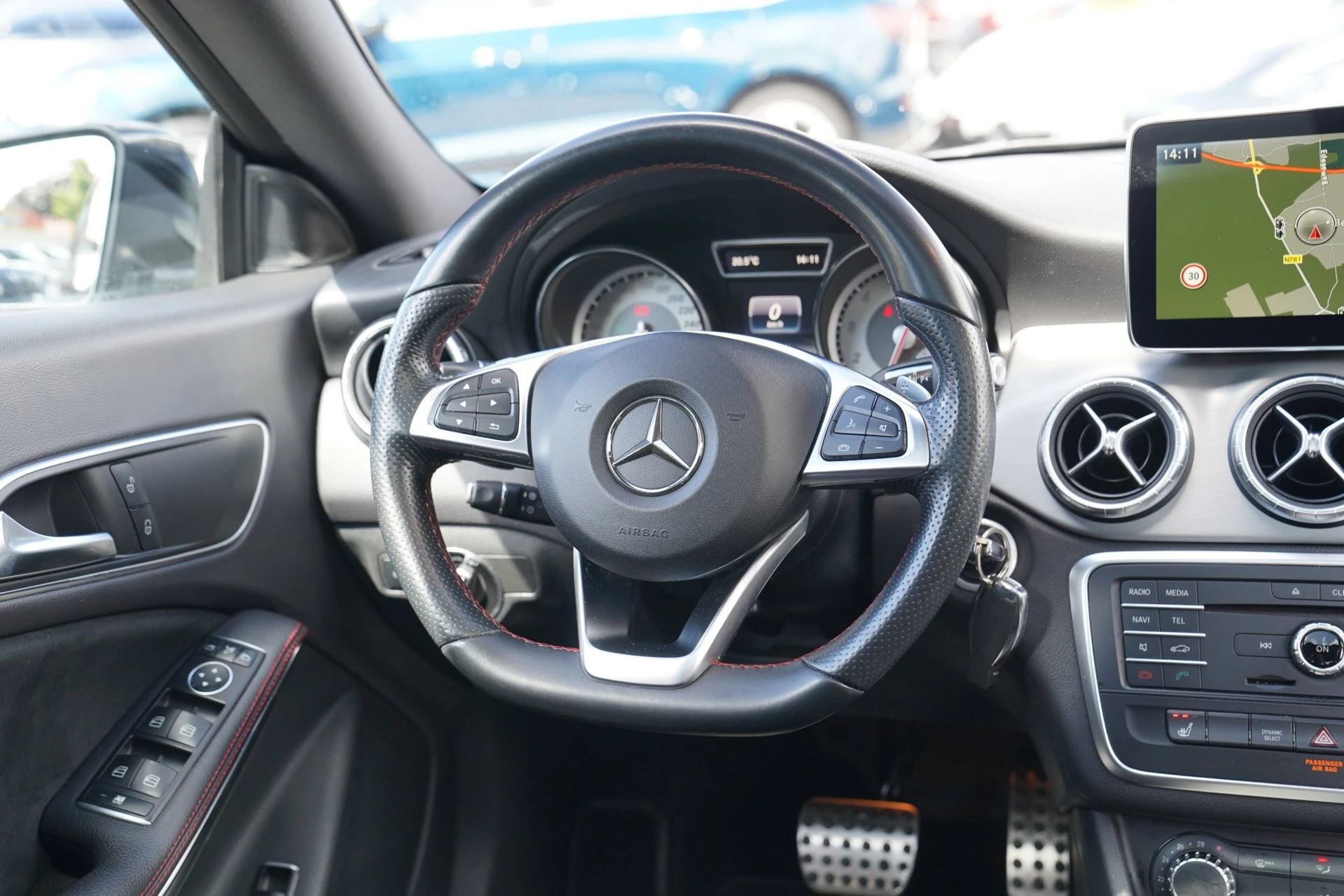 Hoofdafbeelding Mercedes-Benz CLA