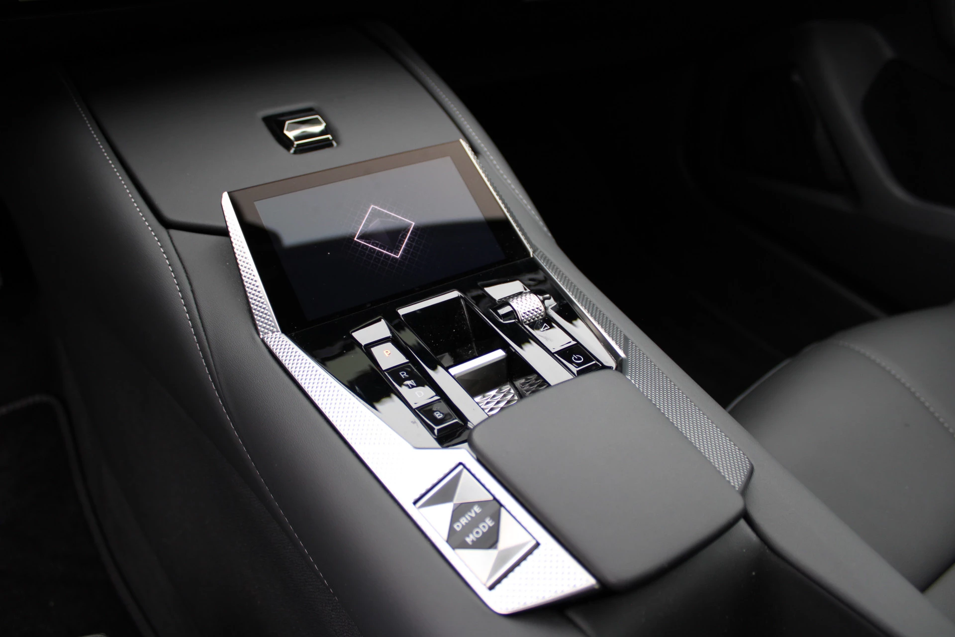 Hoofdafbeelding DS DS 4